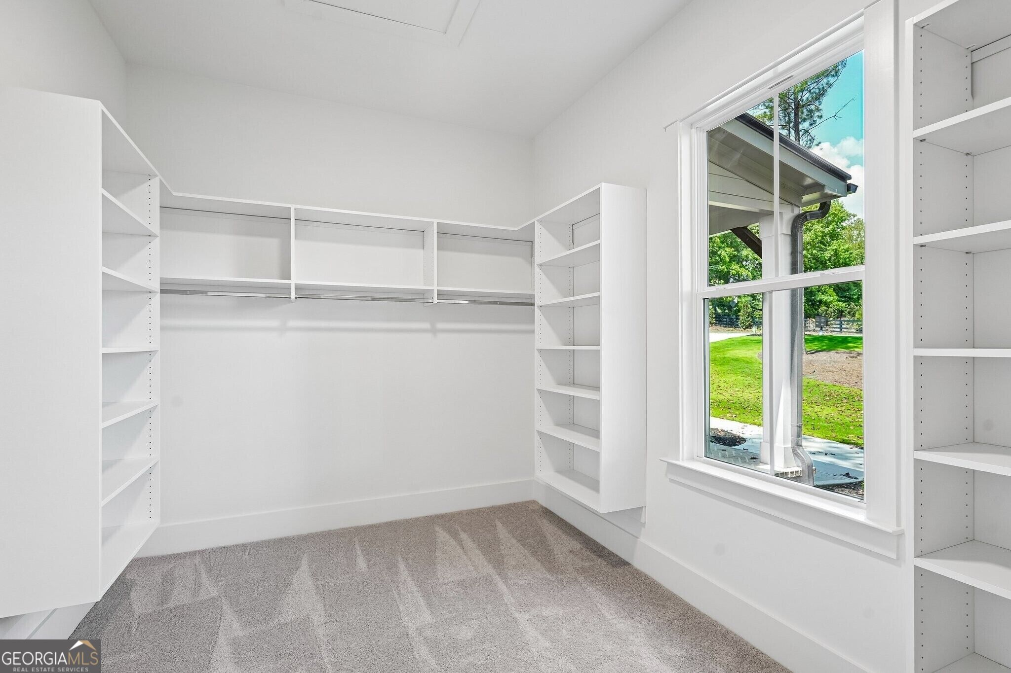 2390 Glade Overlook