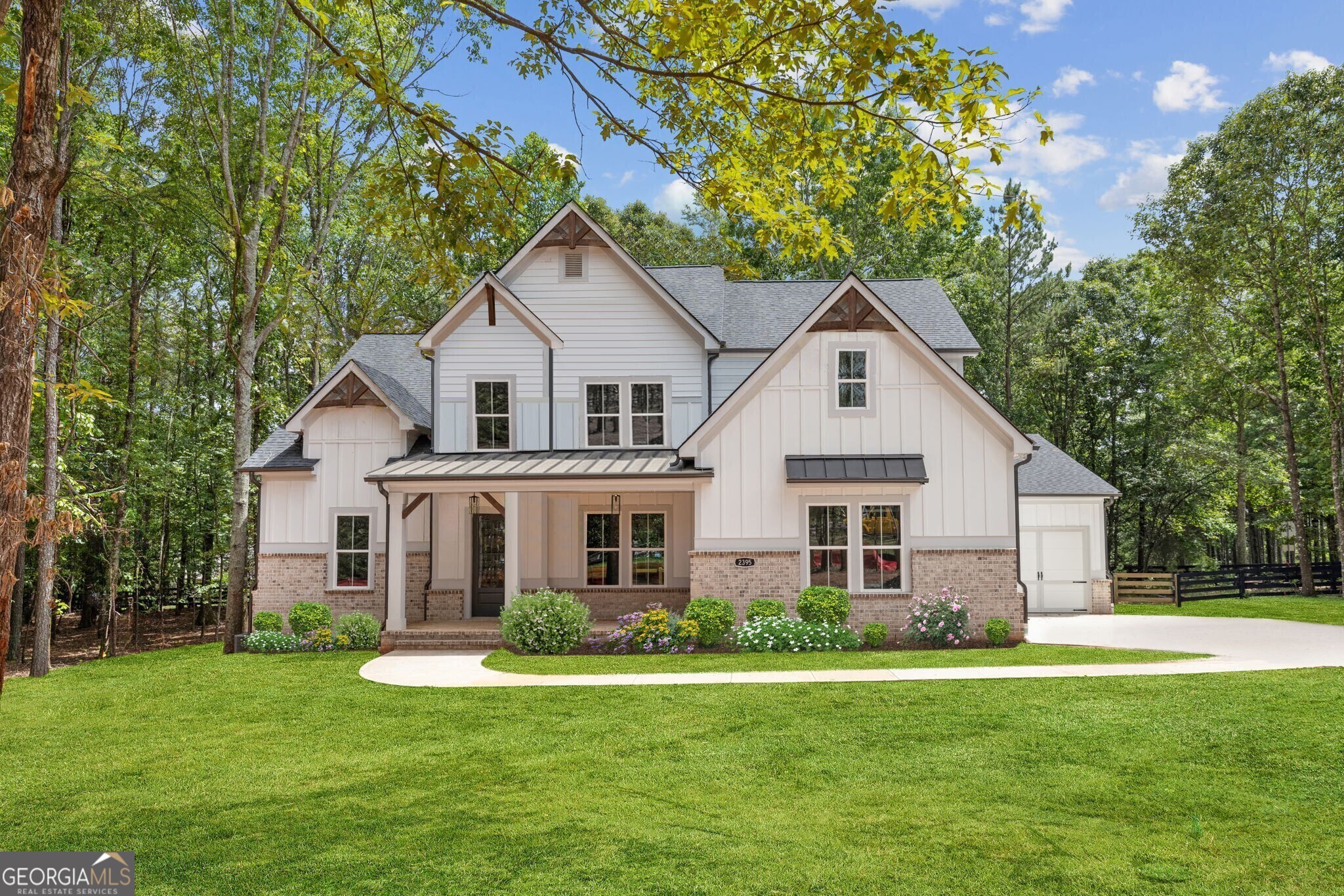 2390 Glade Overlook