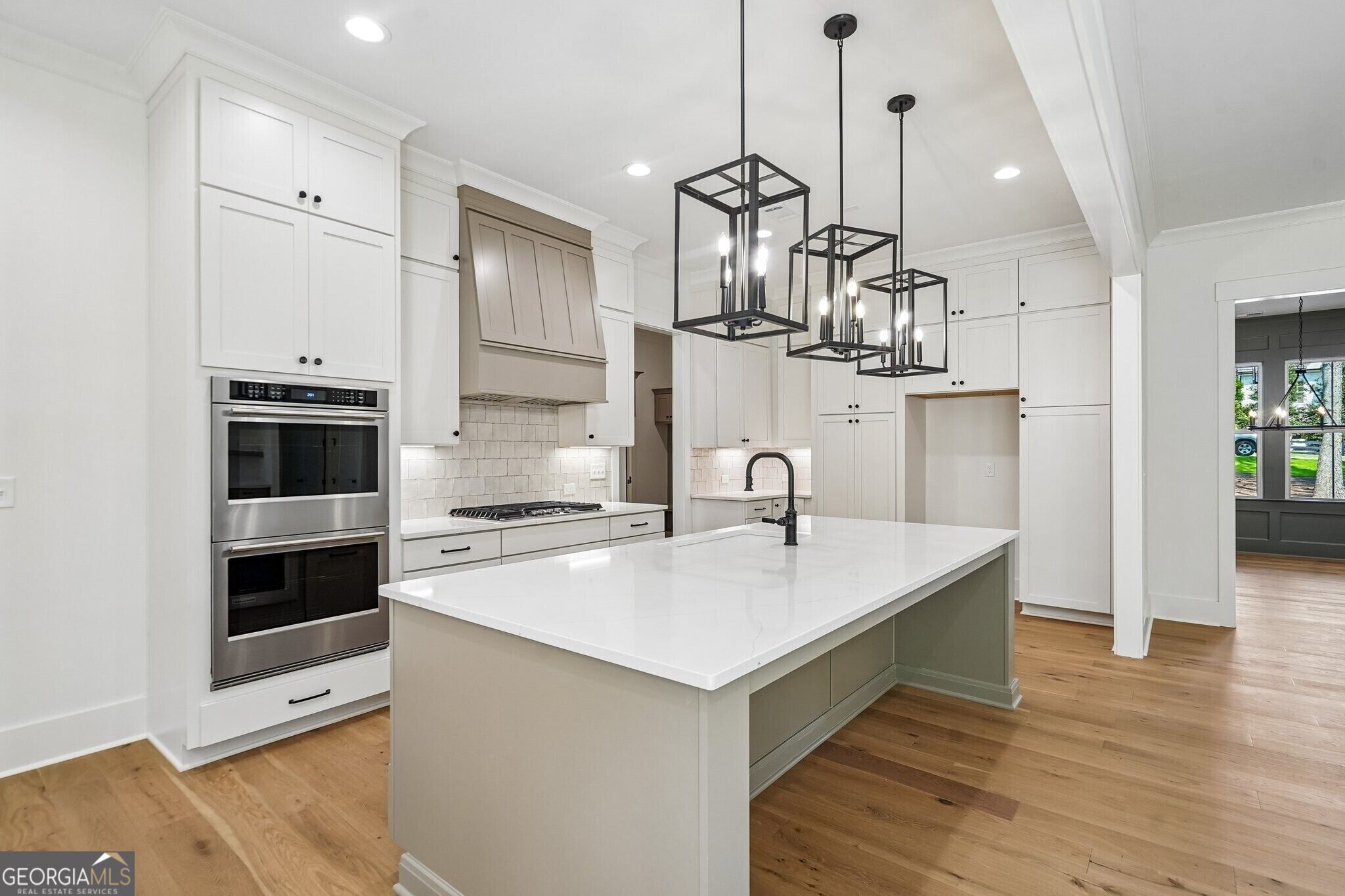 2390 Glade Overlook