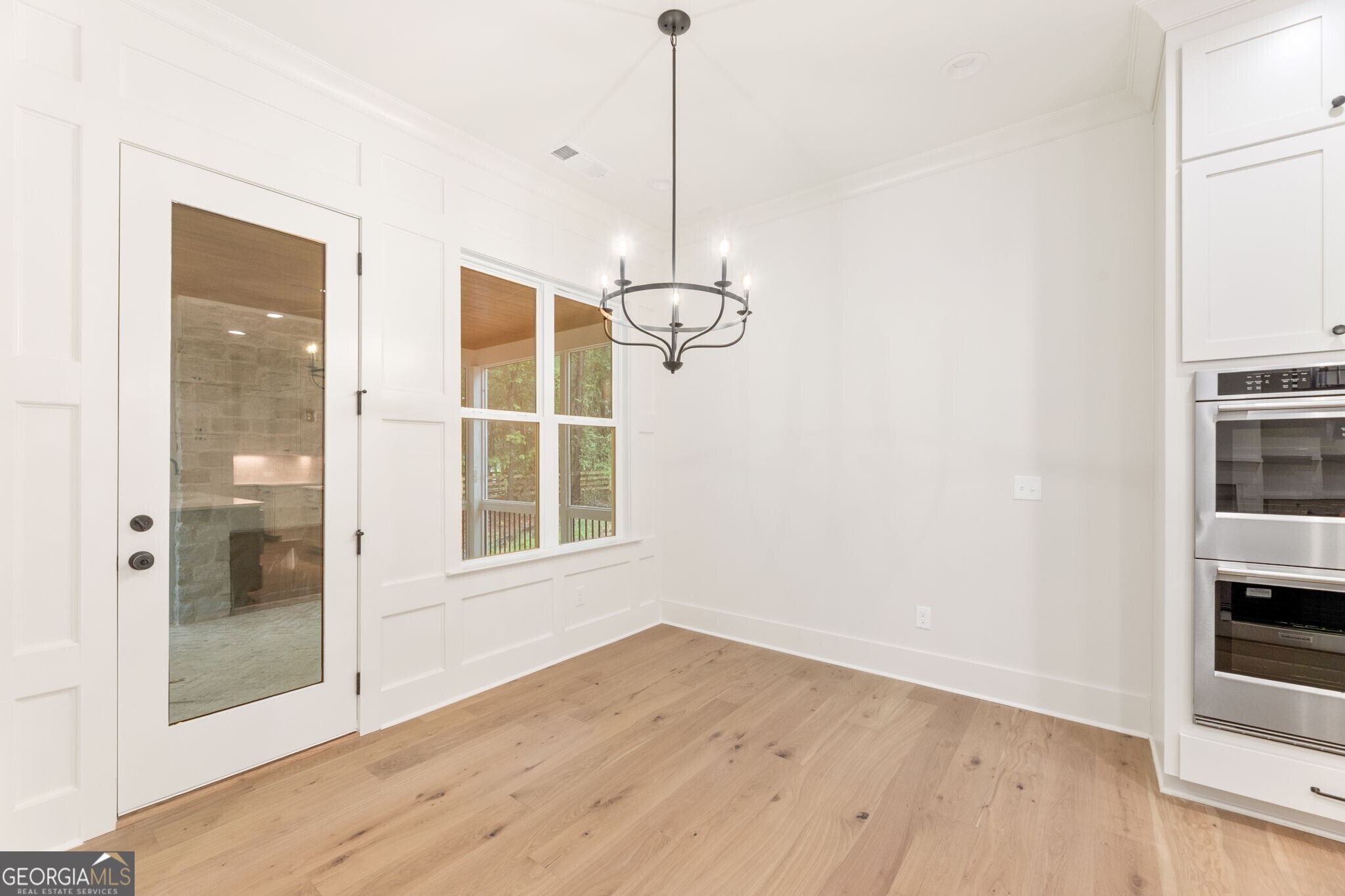 2390 Glade Overlook
