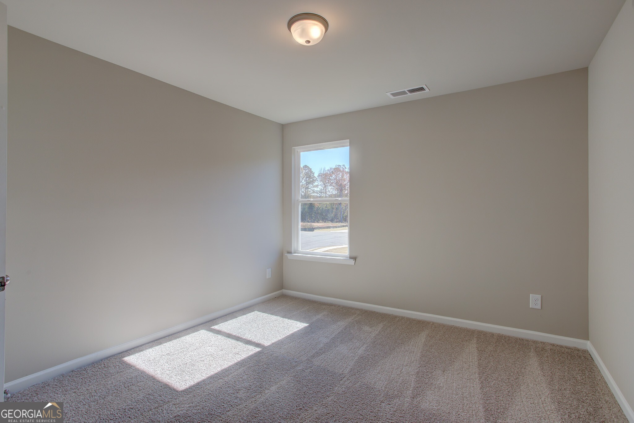 210 Ruby Robin Drive