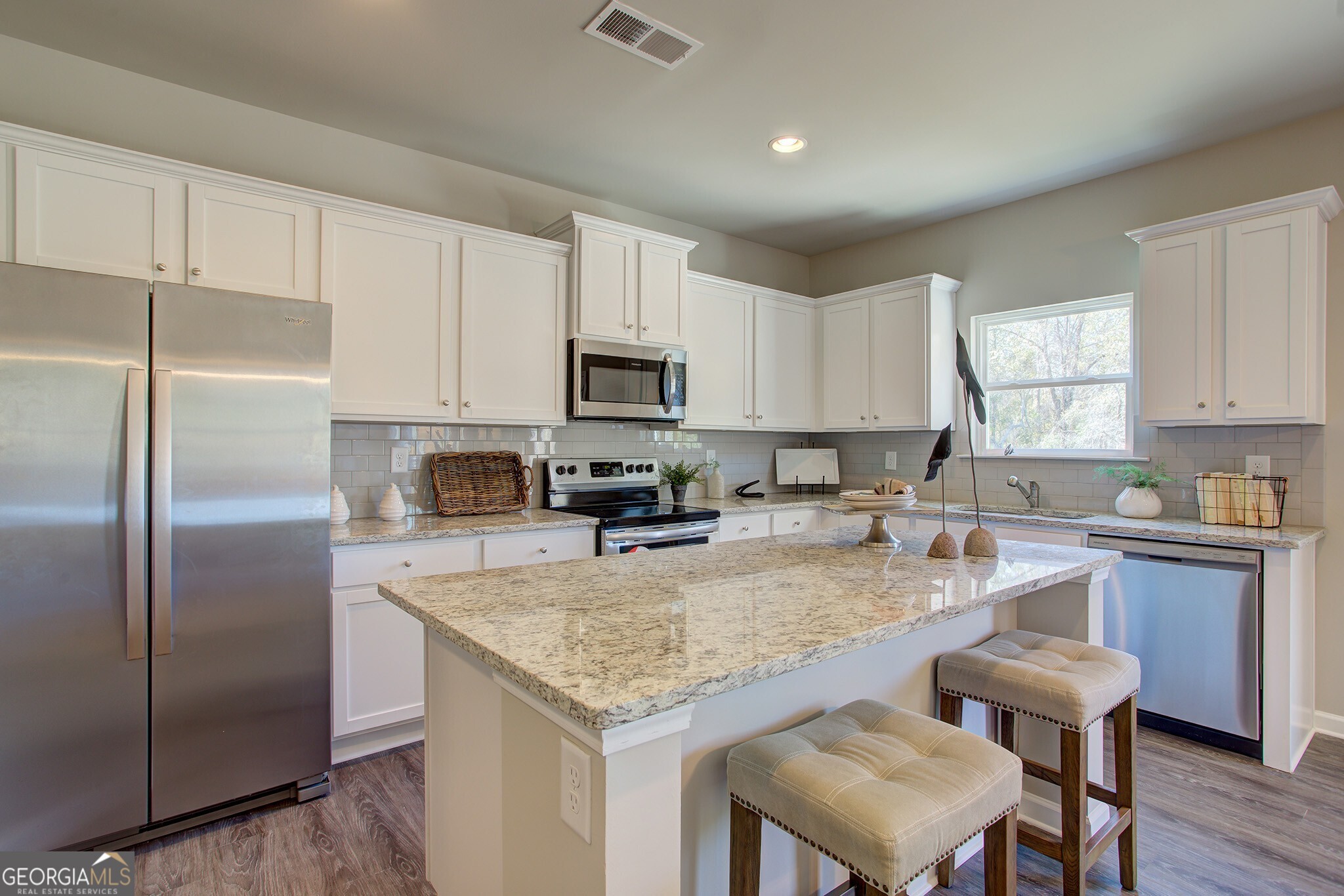 210 Ruby Robin Drive