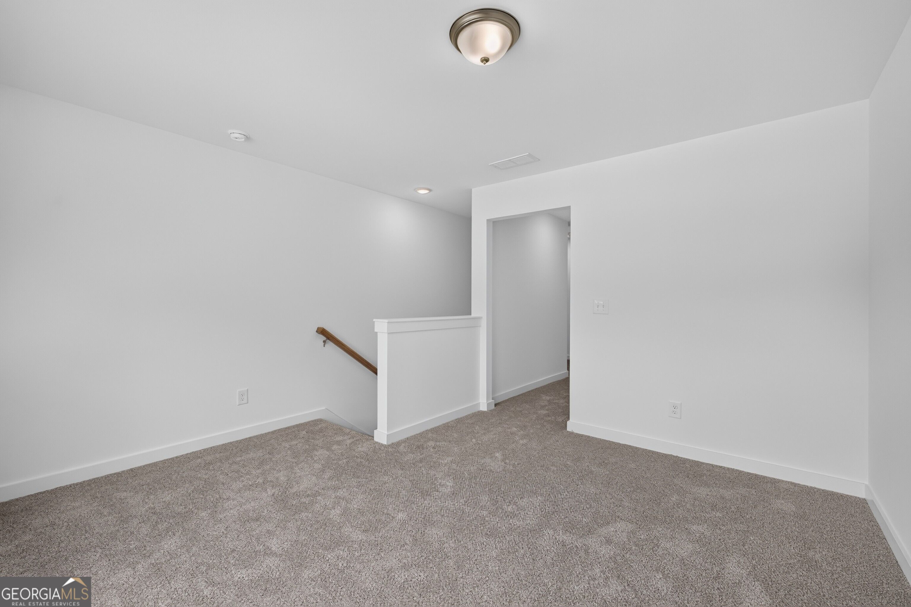 220 Ruby Robin Road