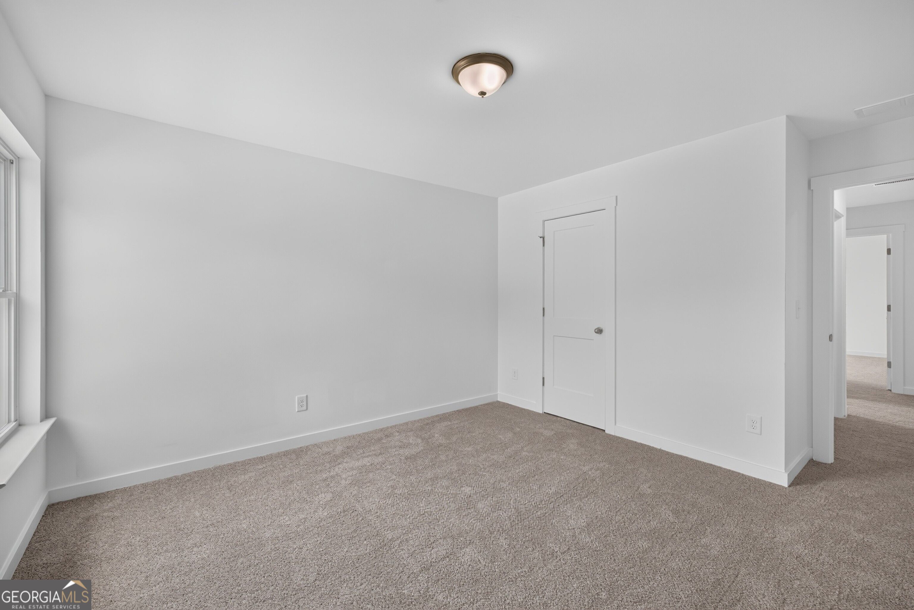 220 Ruby Robin Road
