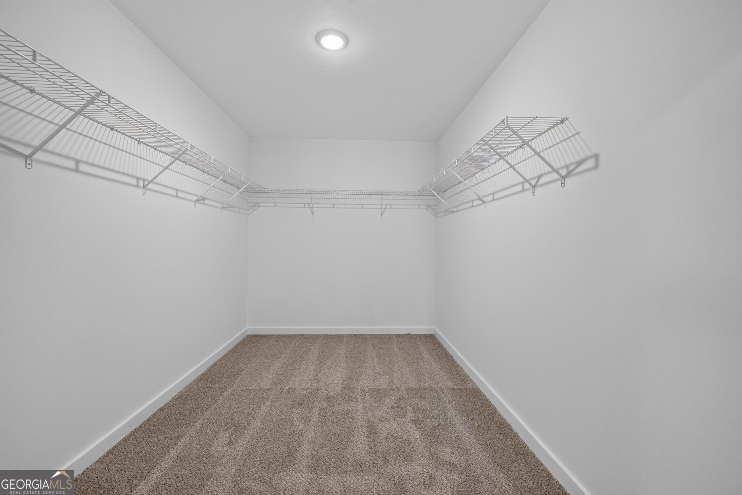 220 Ruby Robin Road