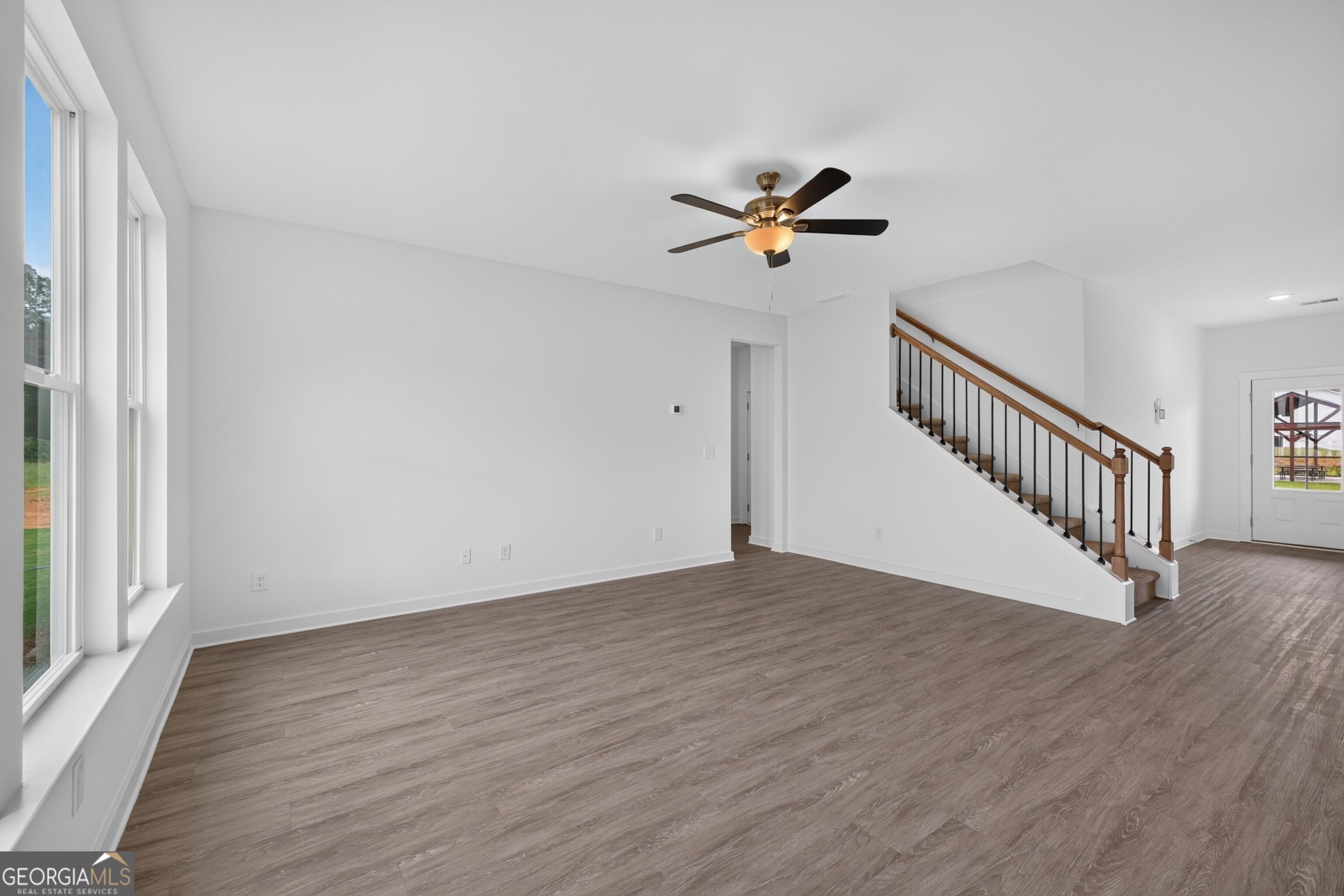 220 Ruby Robin Road