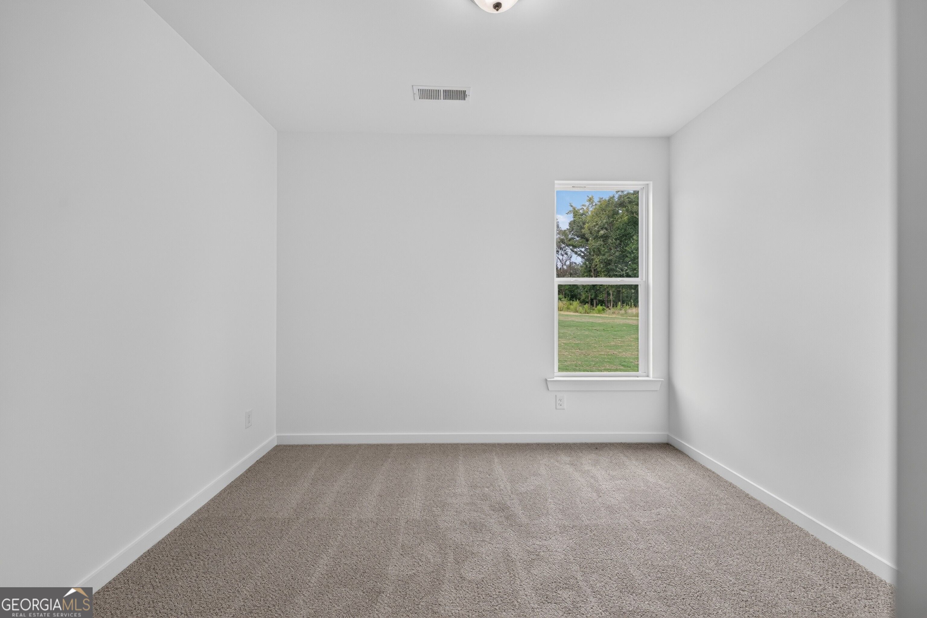 220 Ruby Robin Road