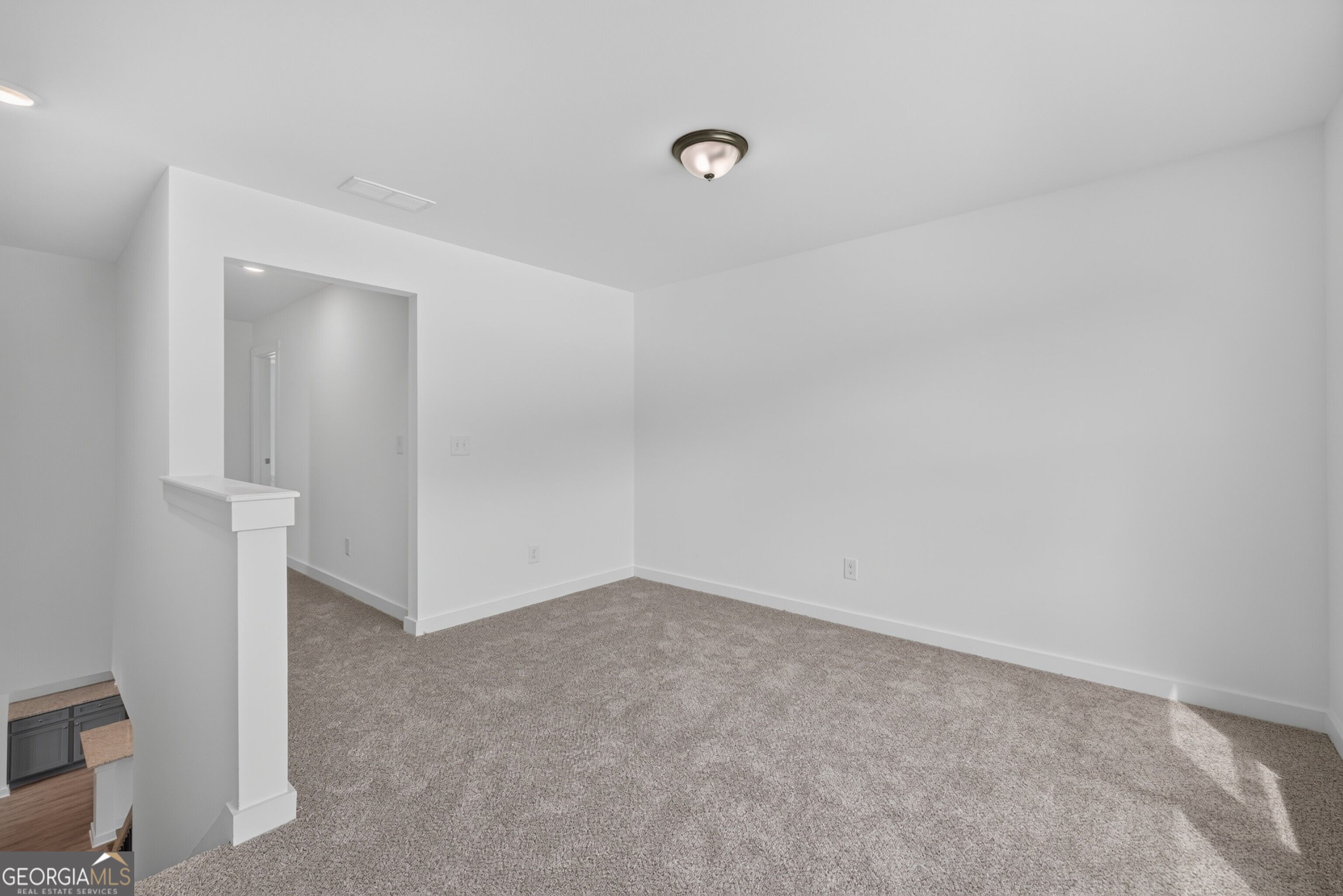 220 Ruby Robin Road
