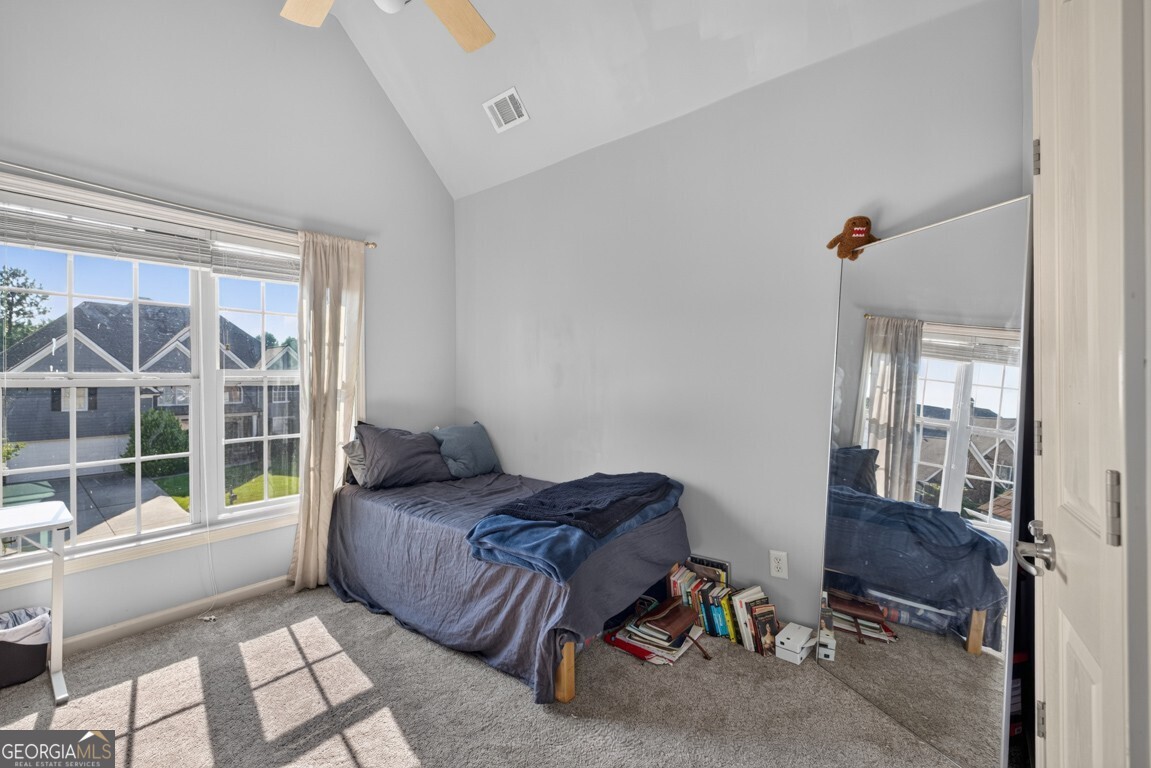 1543 Navigator Circle NE
