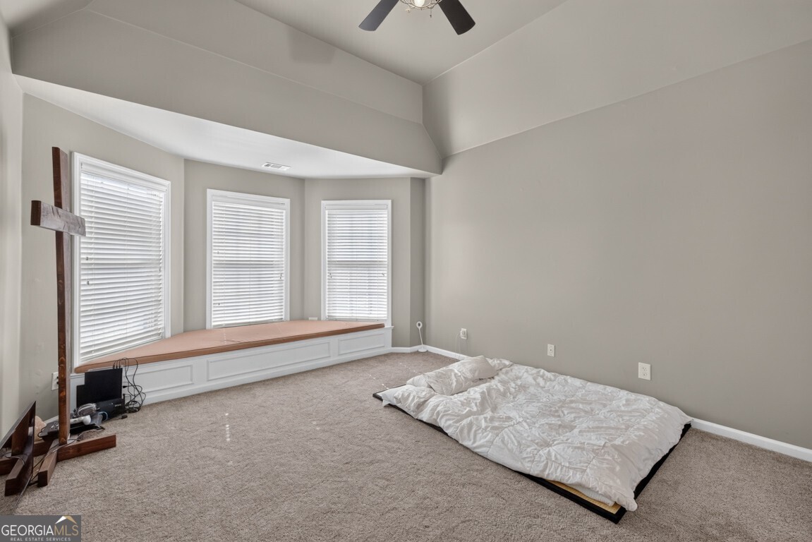 1543 Navigator Circle NE