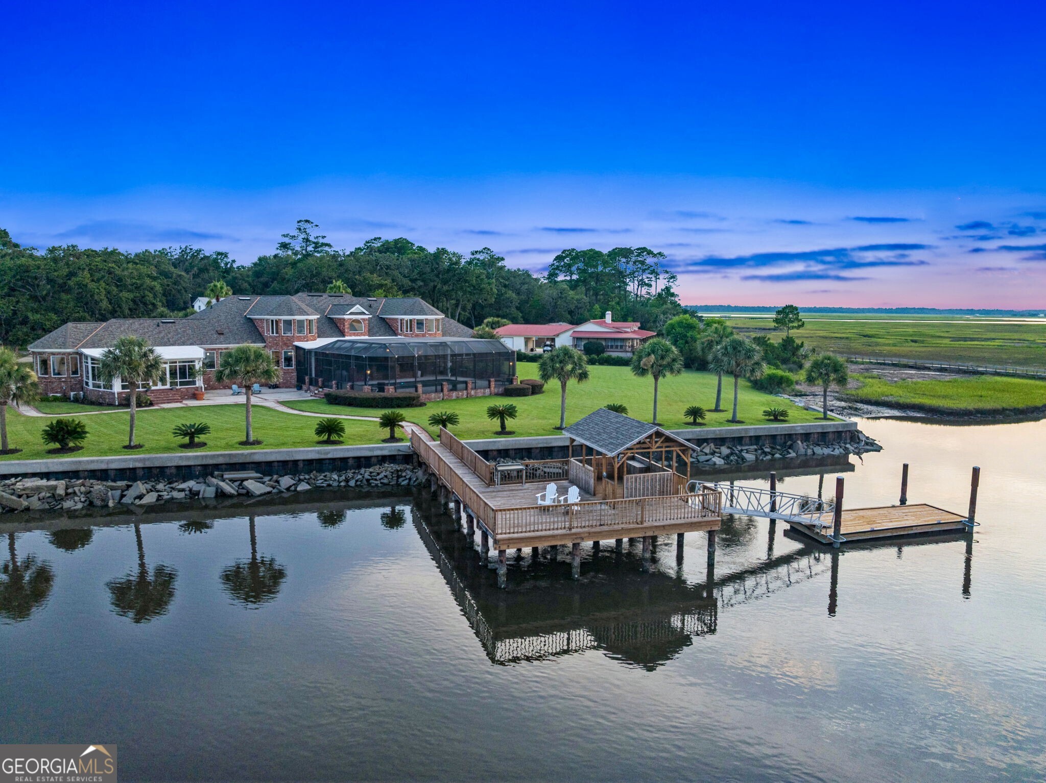 1583 Mush Bluff Road, St. Marys