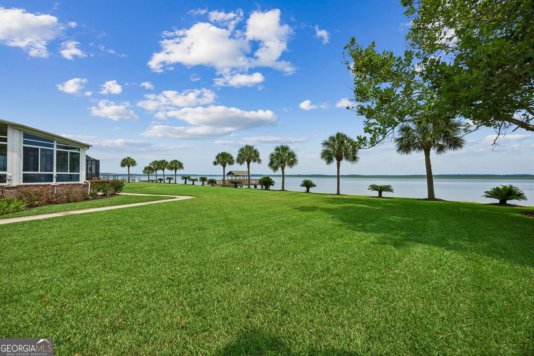 1583 Mush Bluff Road, St. Marys