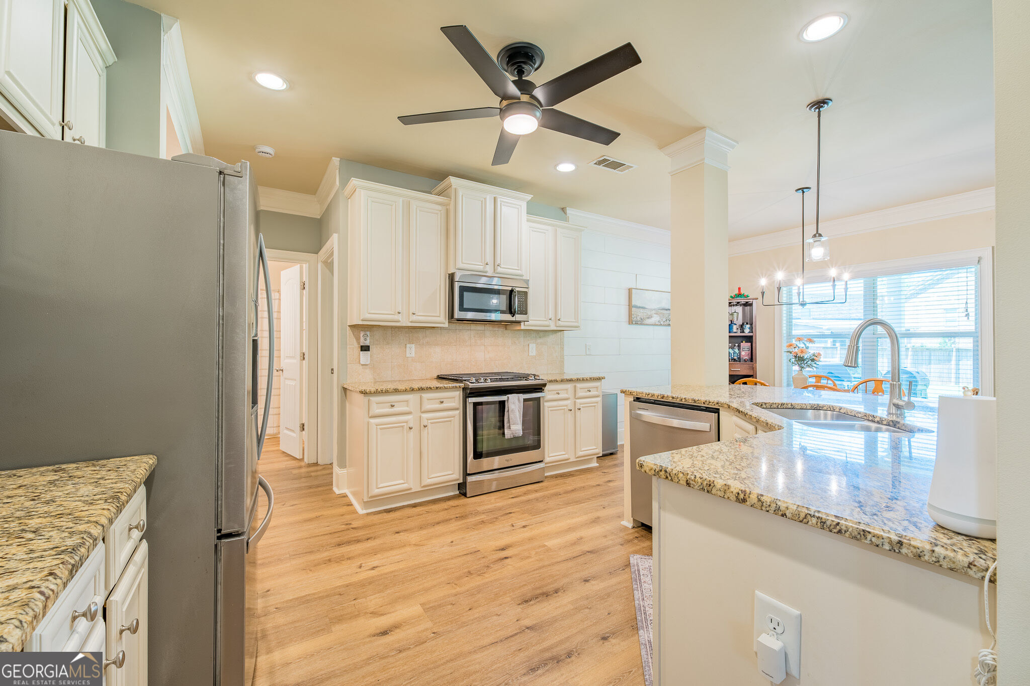 988 Spanish Moss Trail