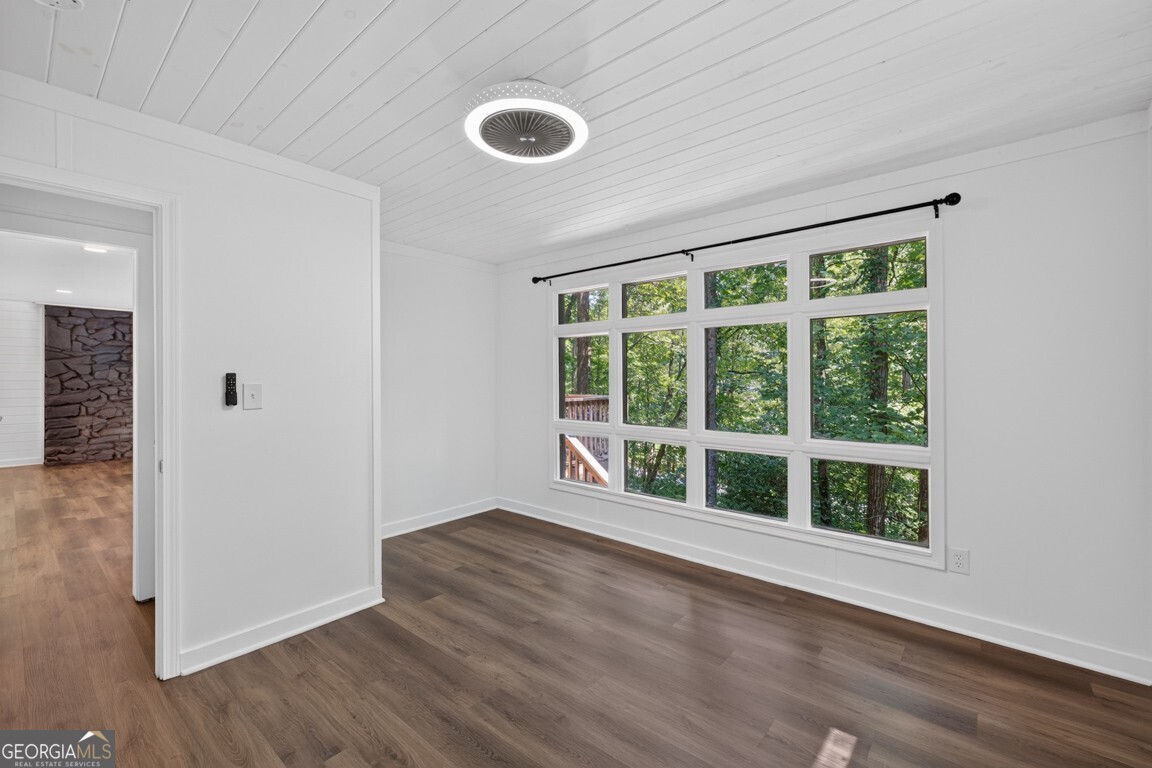 189 Fern Valley Road