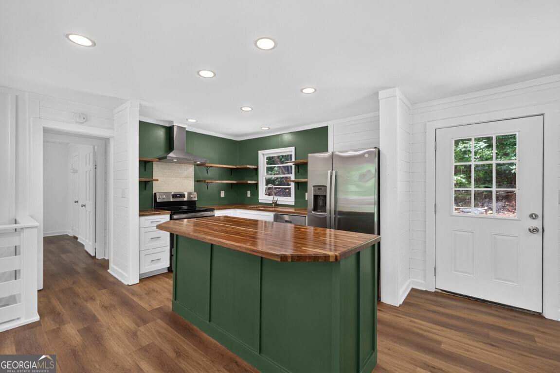 189 Fern Valley Road