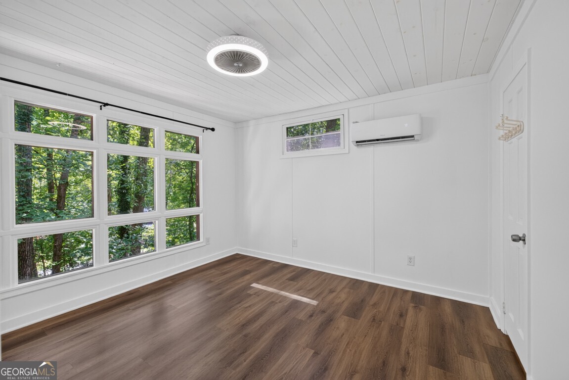 189 Fern Valley Road