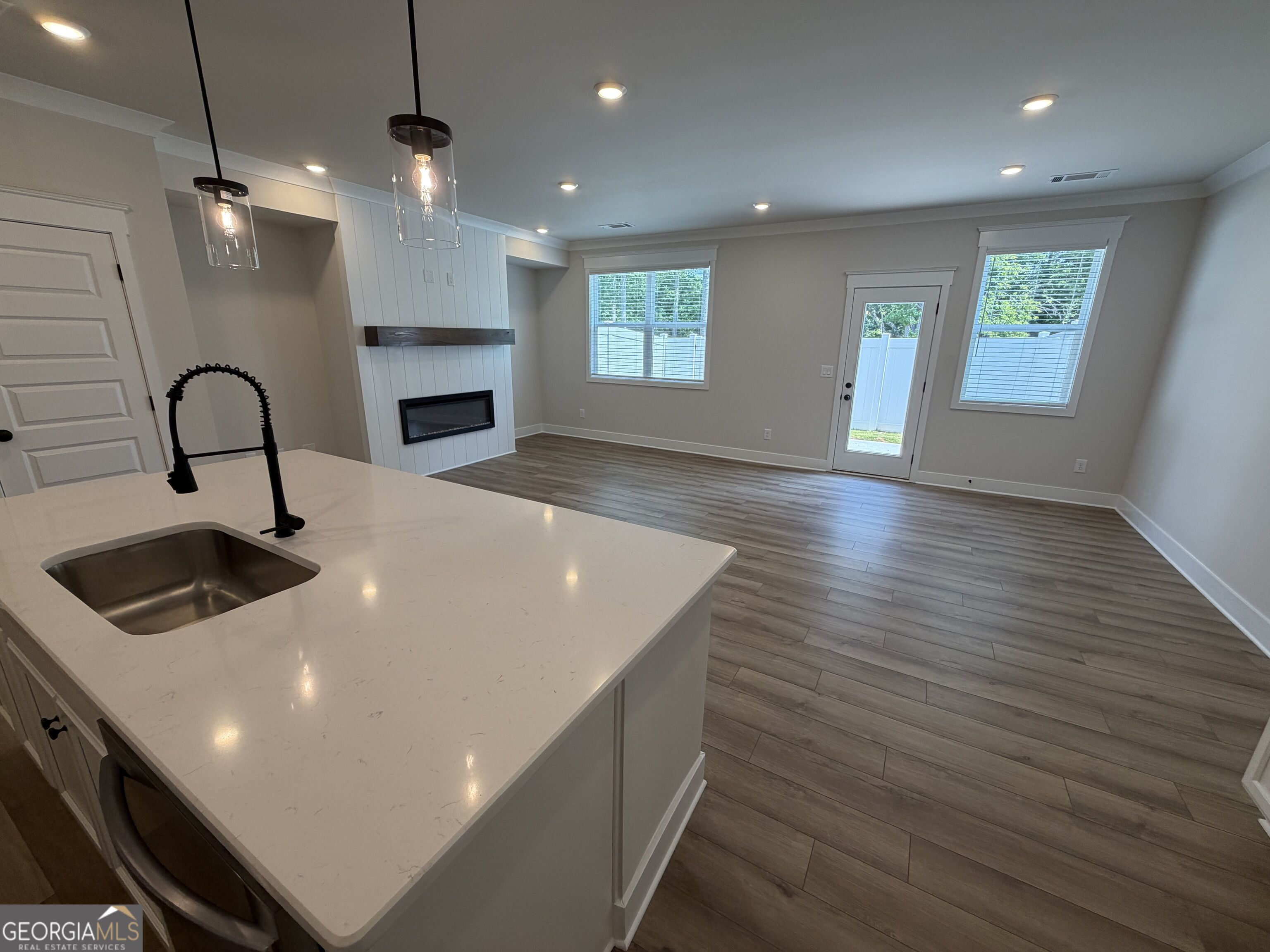 4230 Oak View Lane