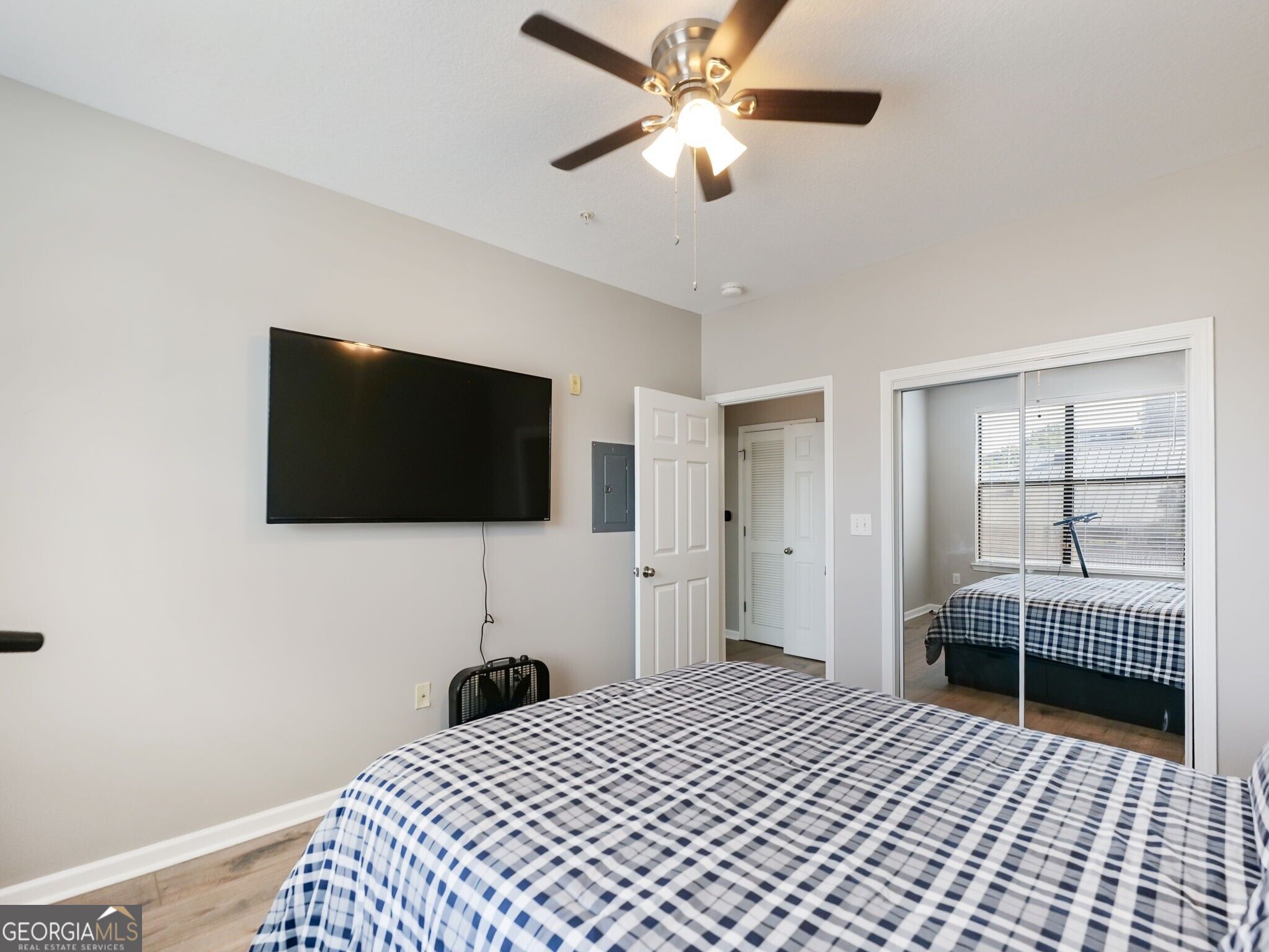 400 17th Street NW # 2125