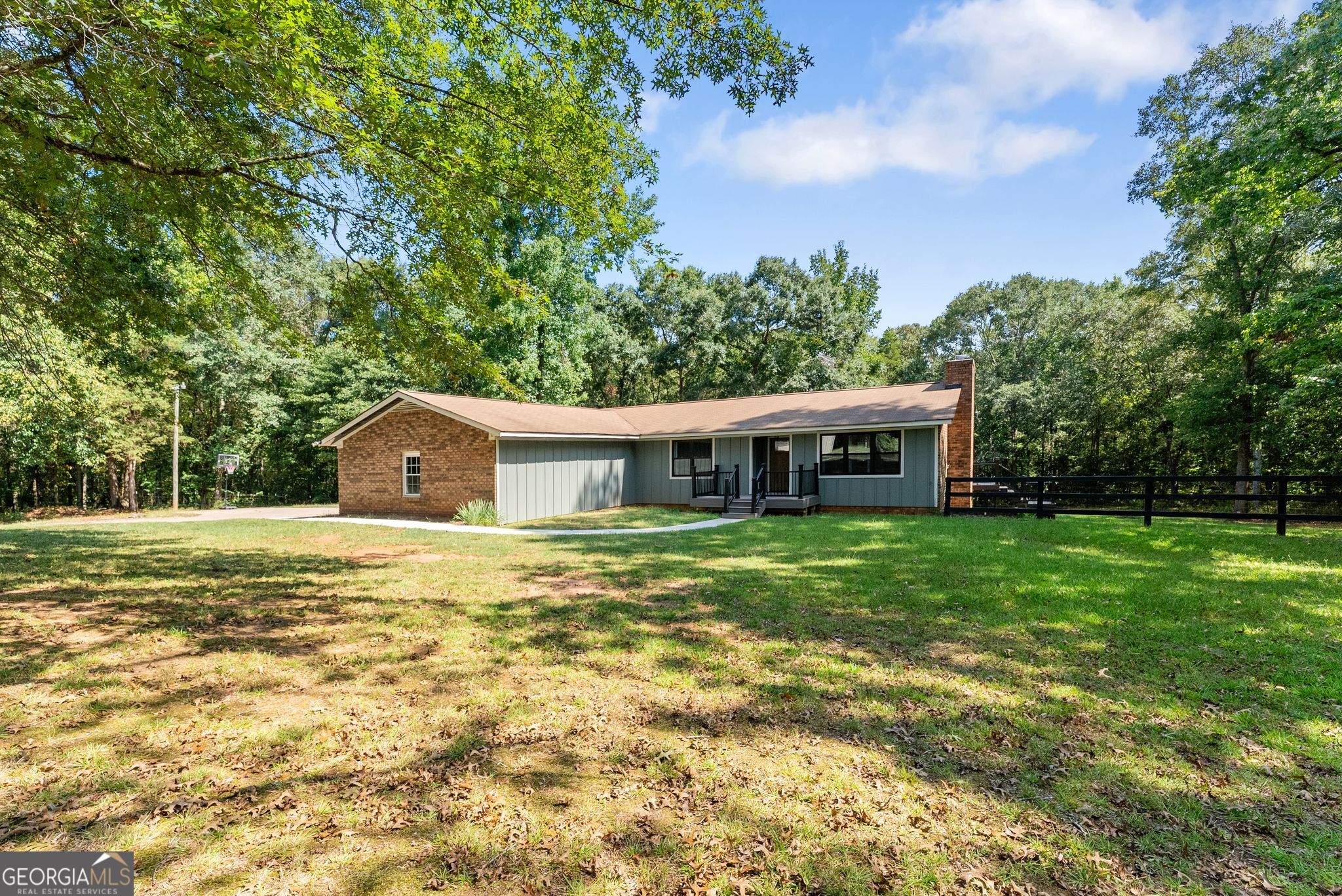1556 Fred Goss Road