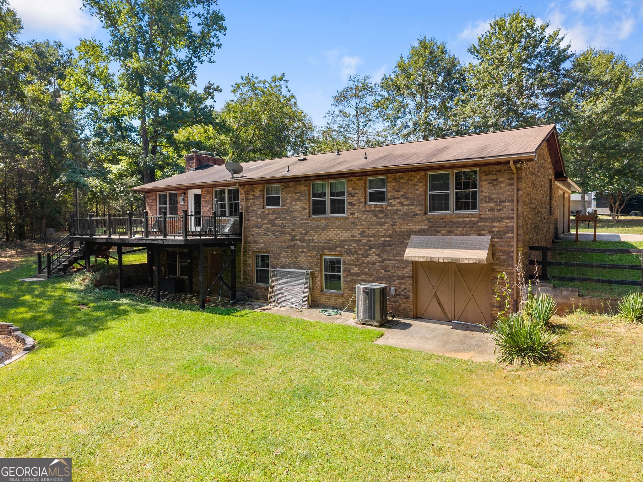 1556 Fred Goss Road