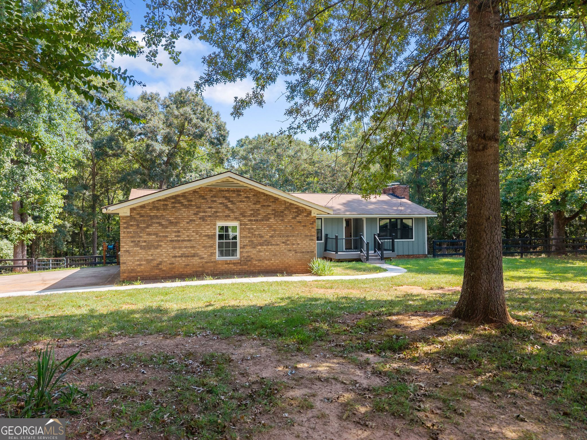 1556 Fred Goss Road