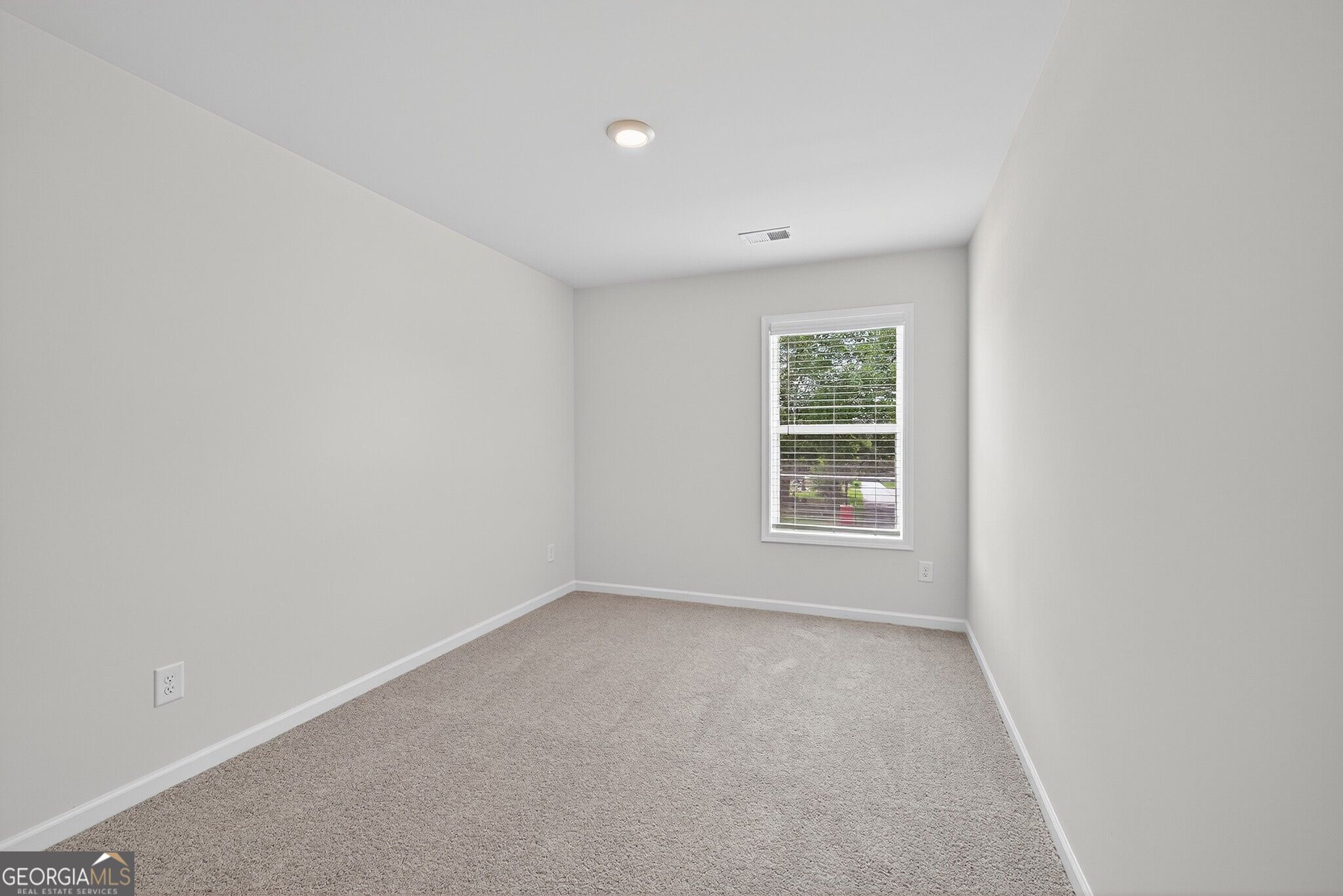 16 Benscot Drive