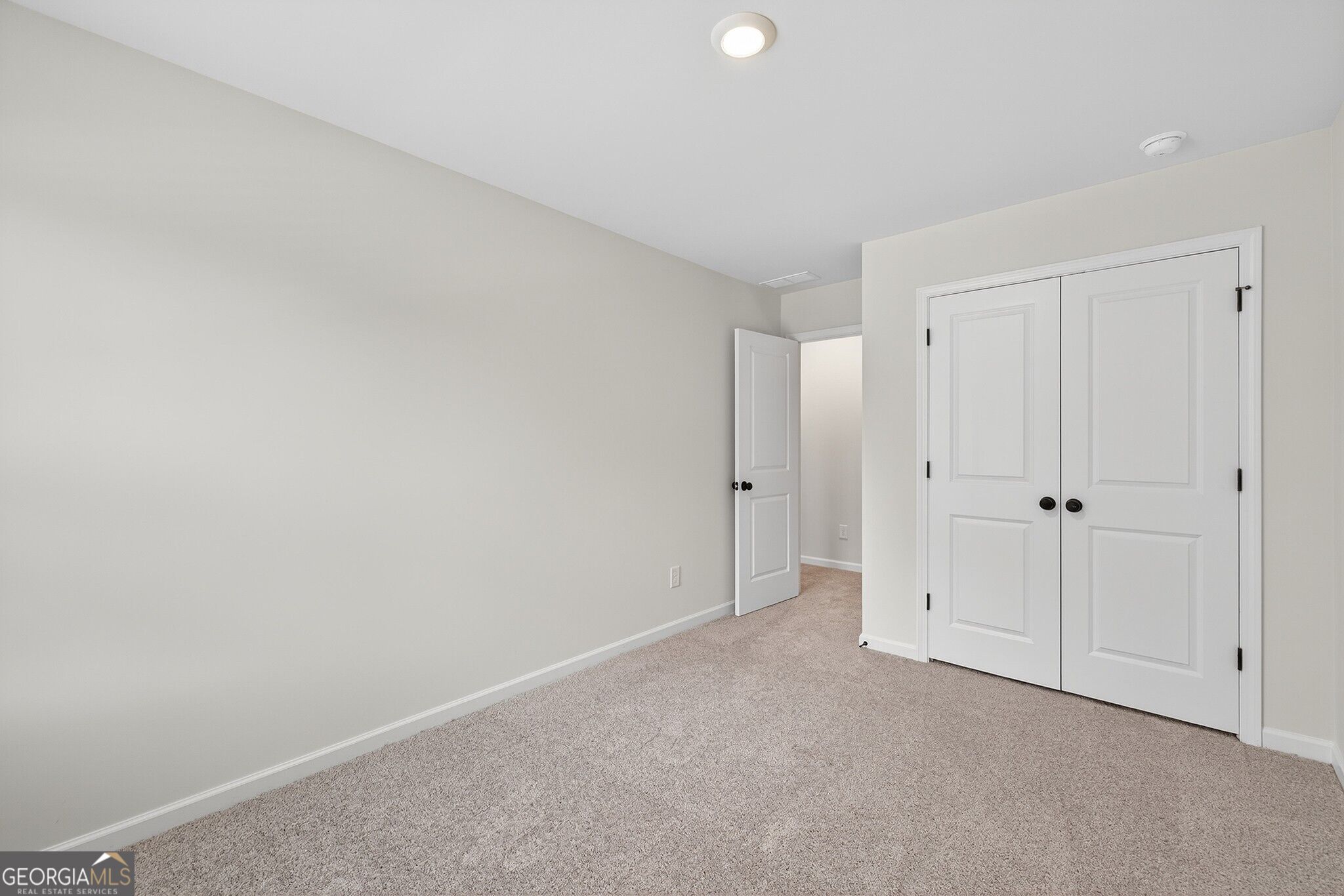 16 Benscot Drive