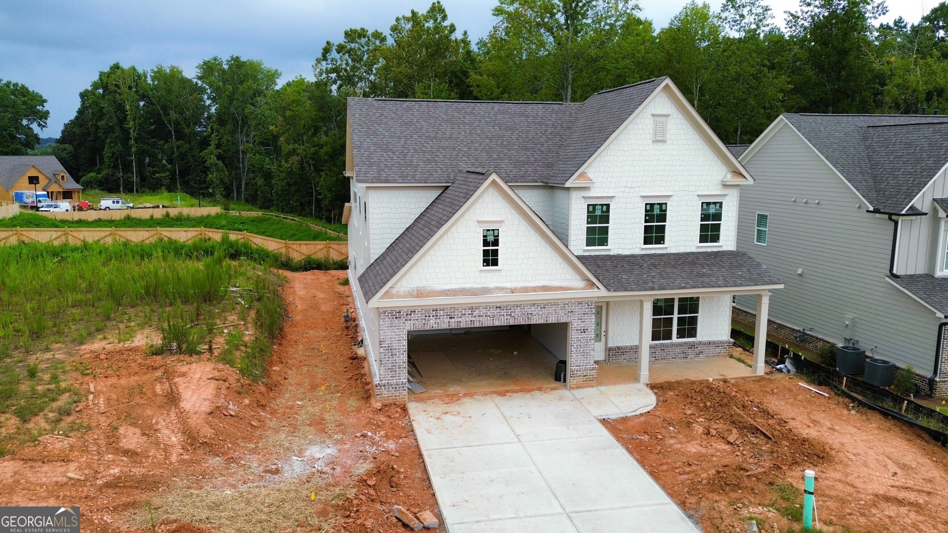 5667 Evelyn Lane