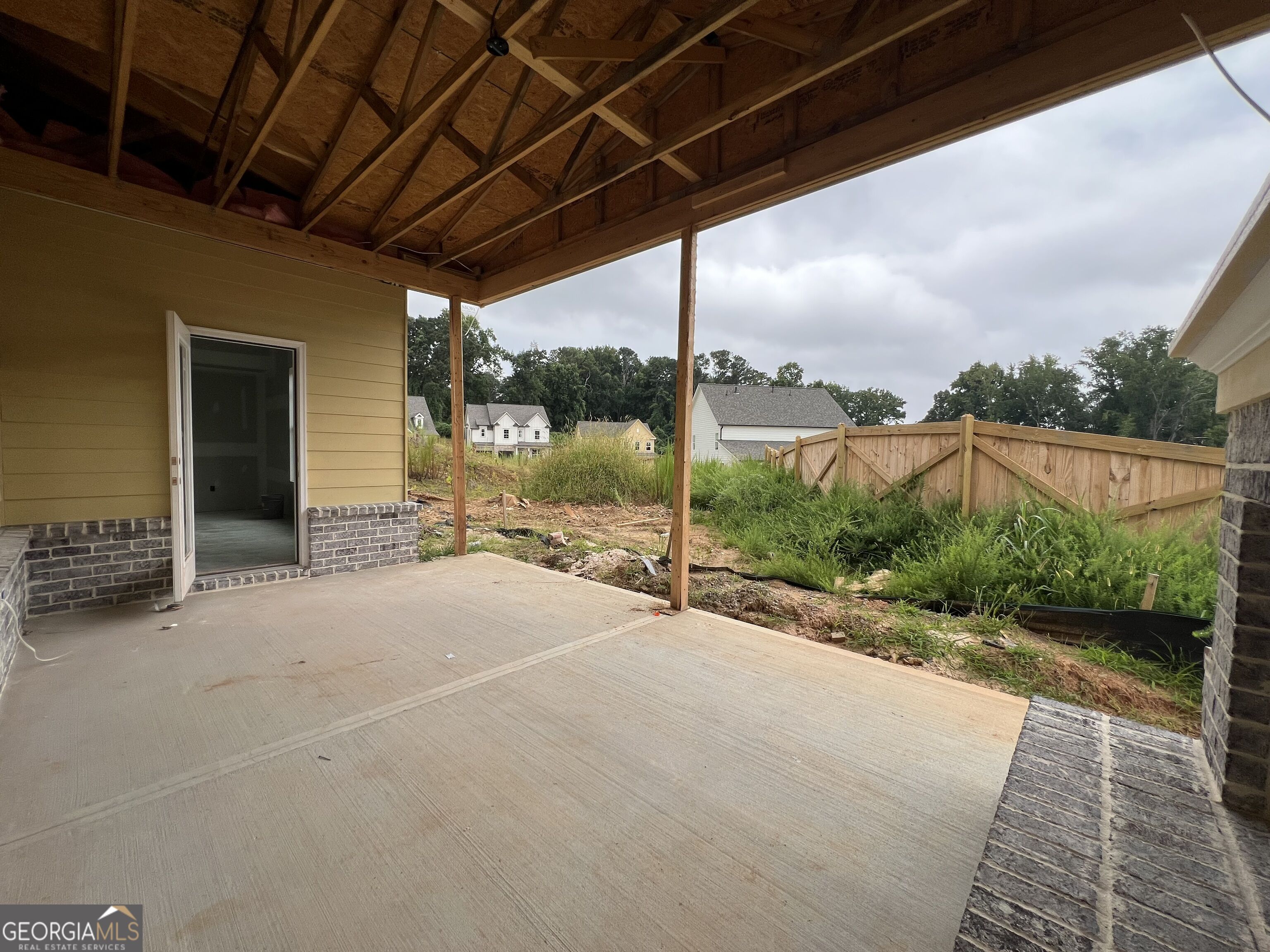 5659 Evelyn Lane