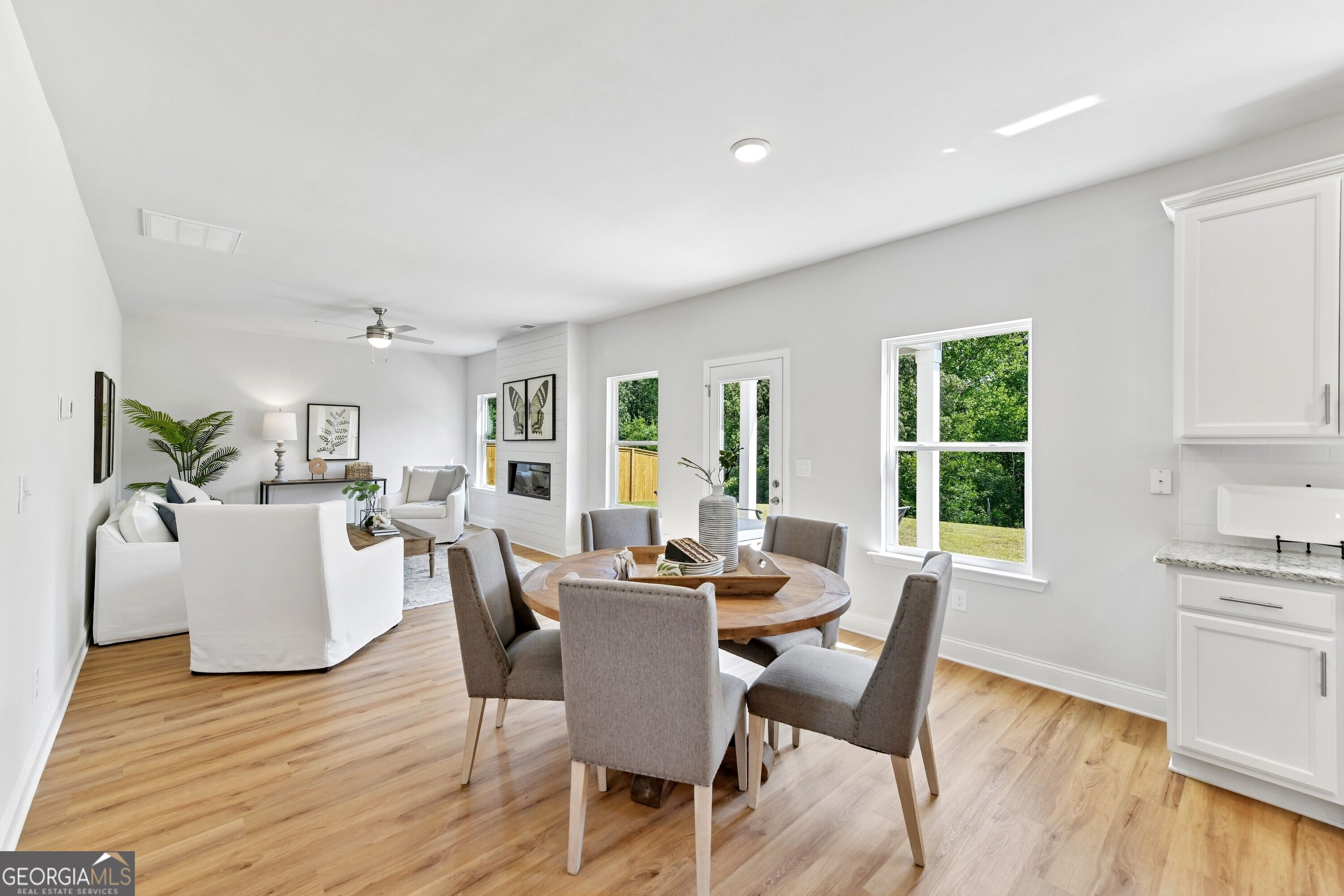 145 Greenview Court