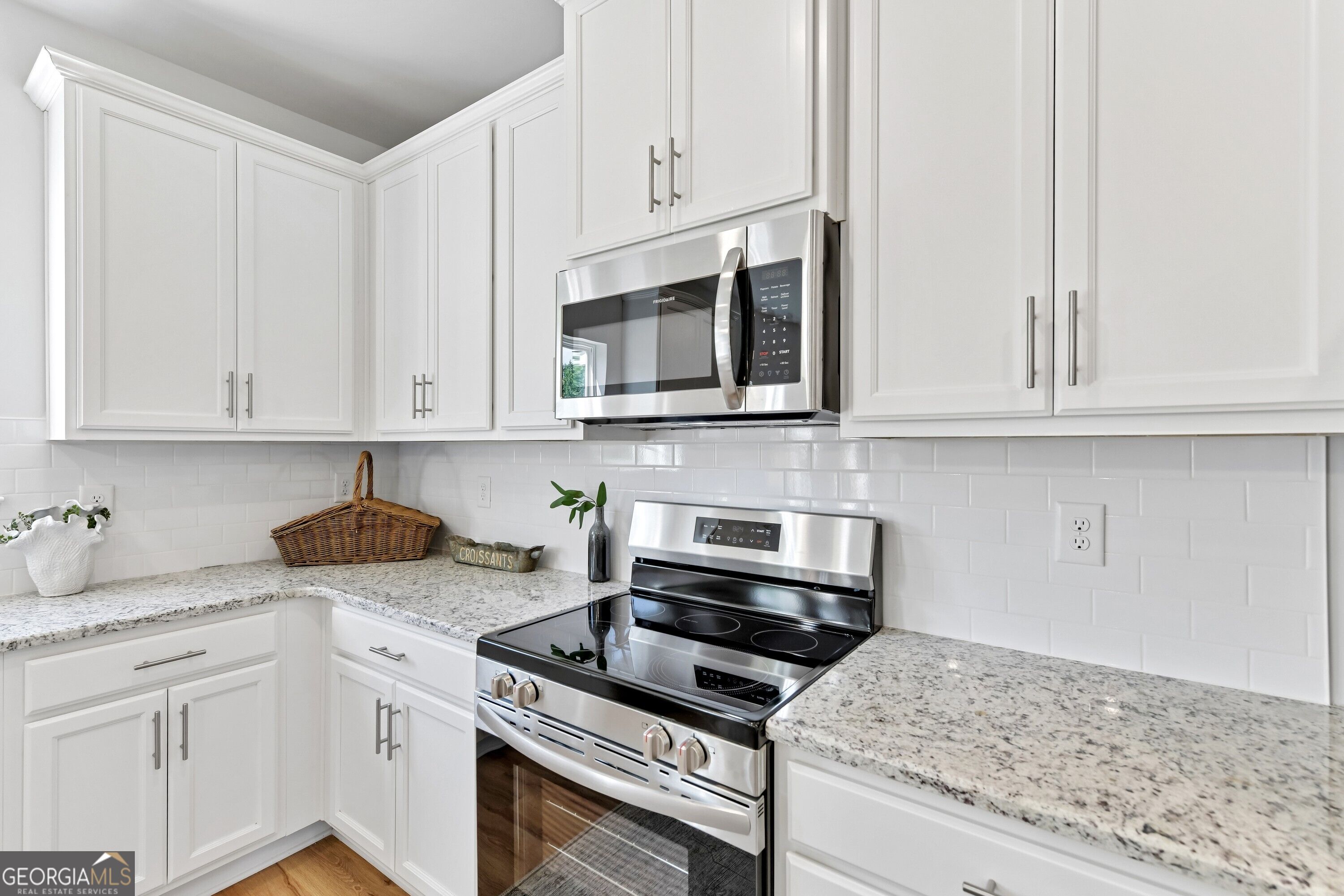 145 Greenview Court