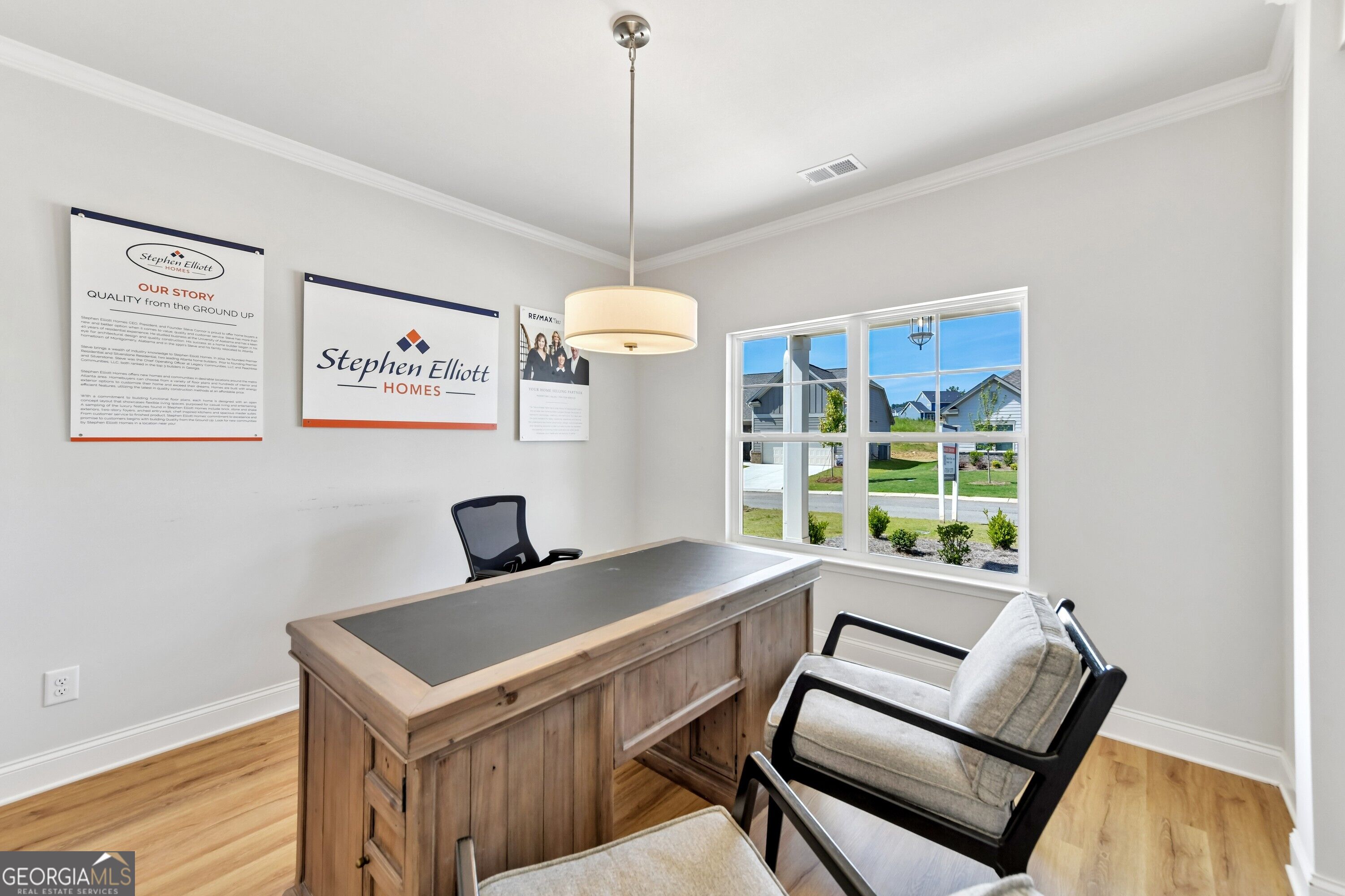 145 Greenview Court