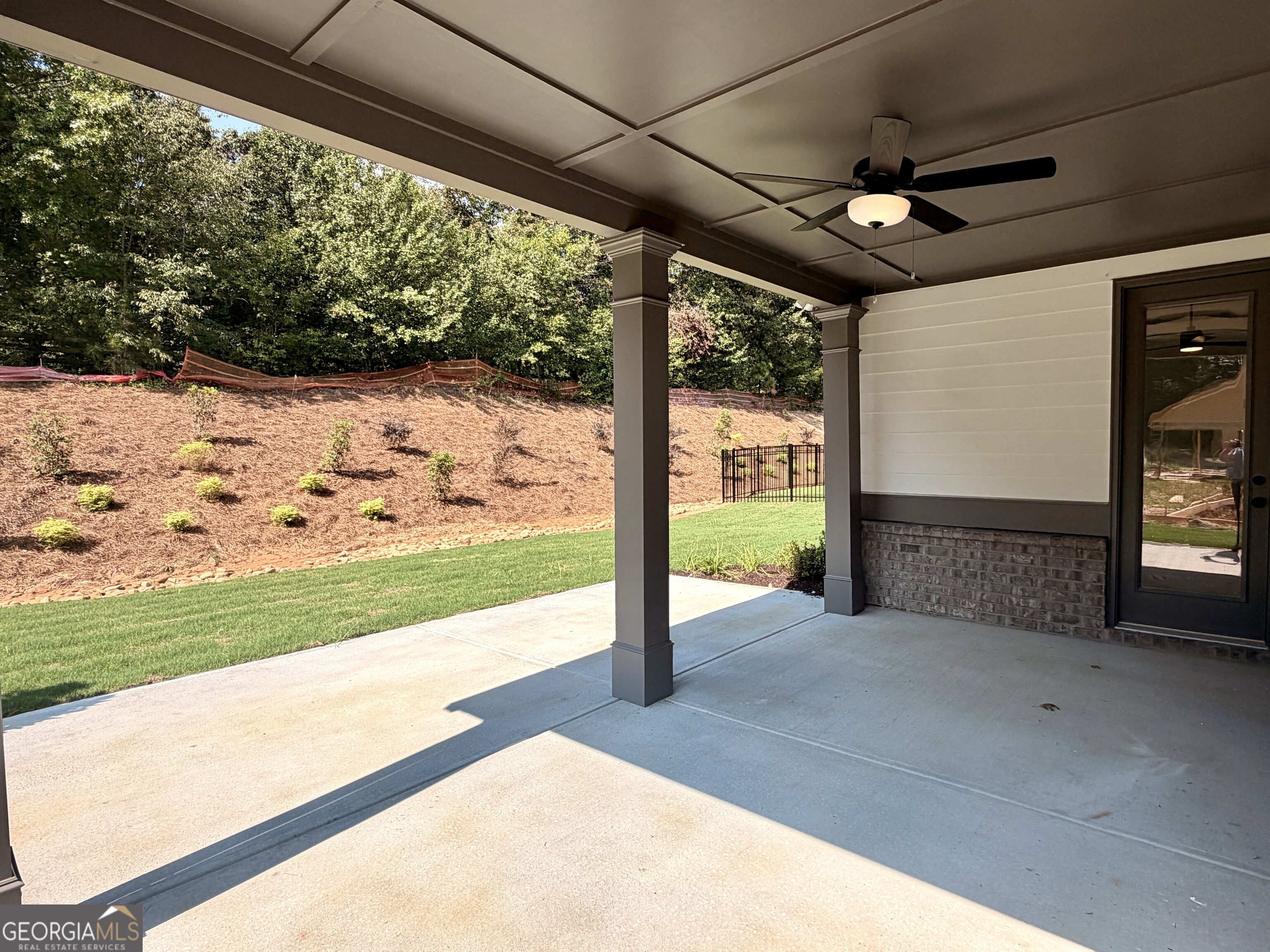 5595 Meadowstone Walk