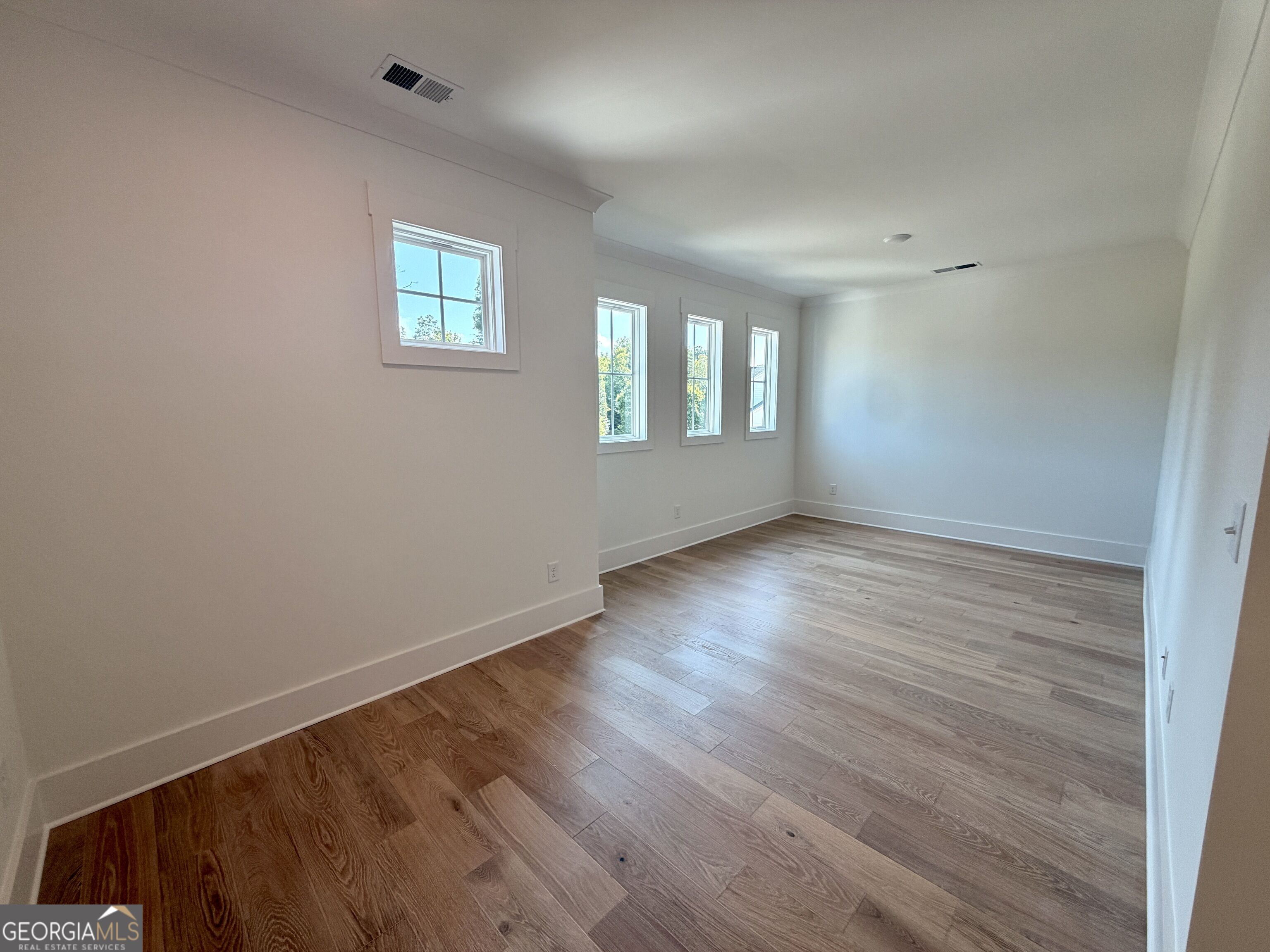 5595 Meadowstone Walk