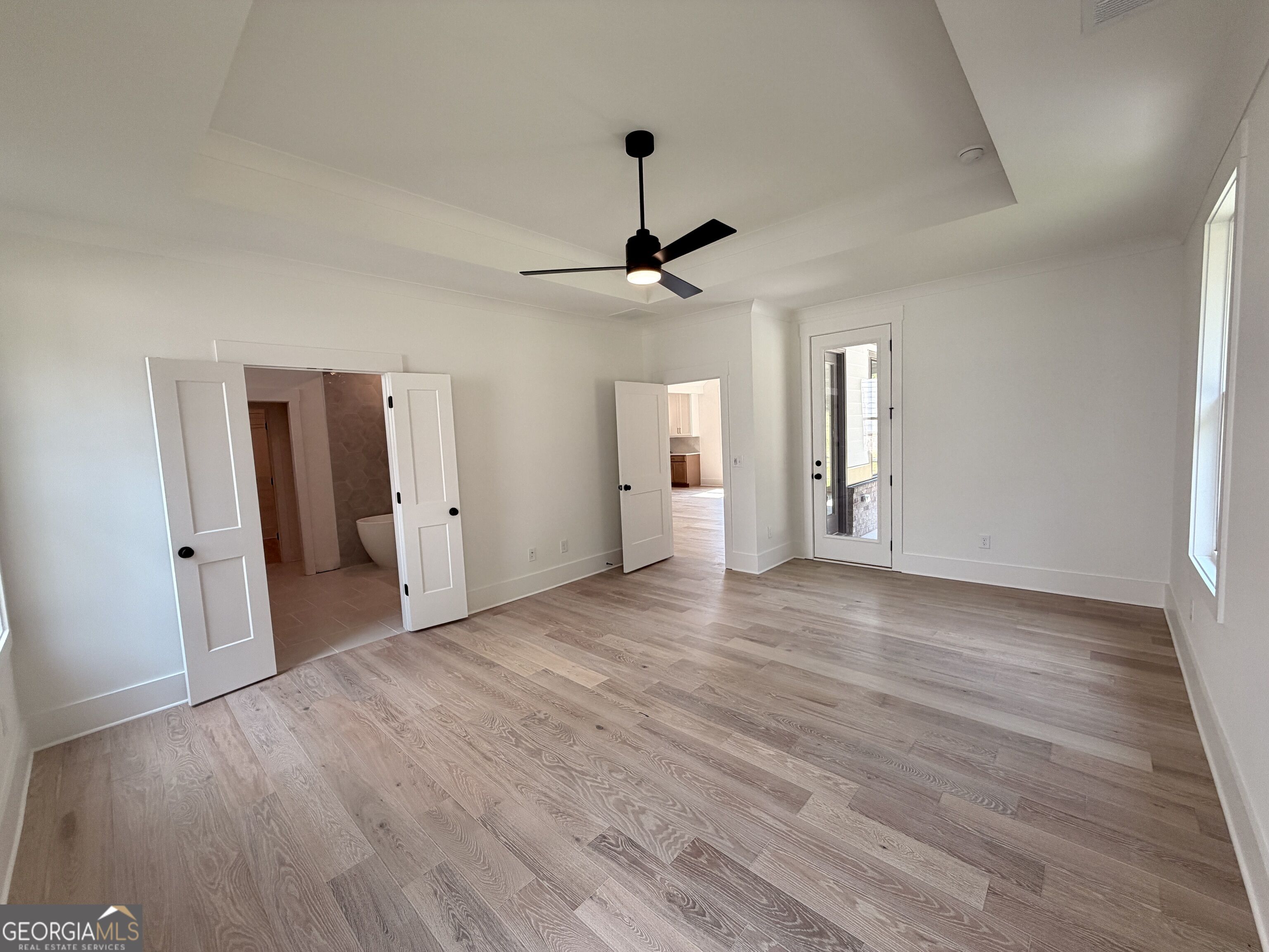 5595 Meadowstone Walk