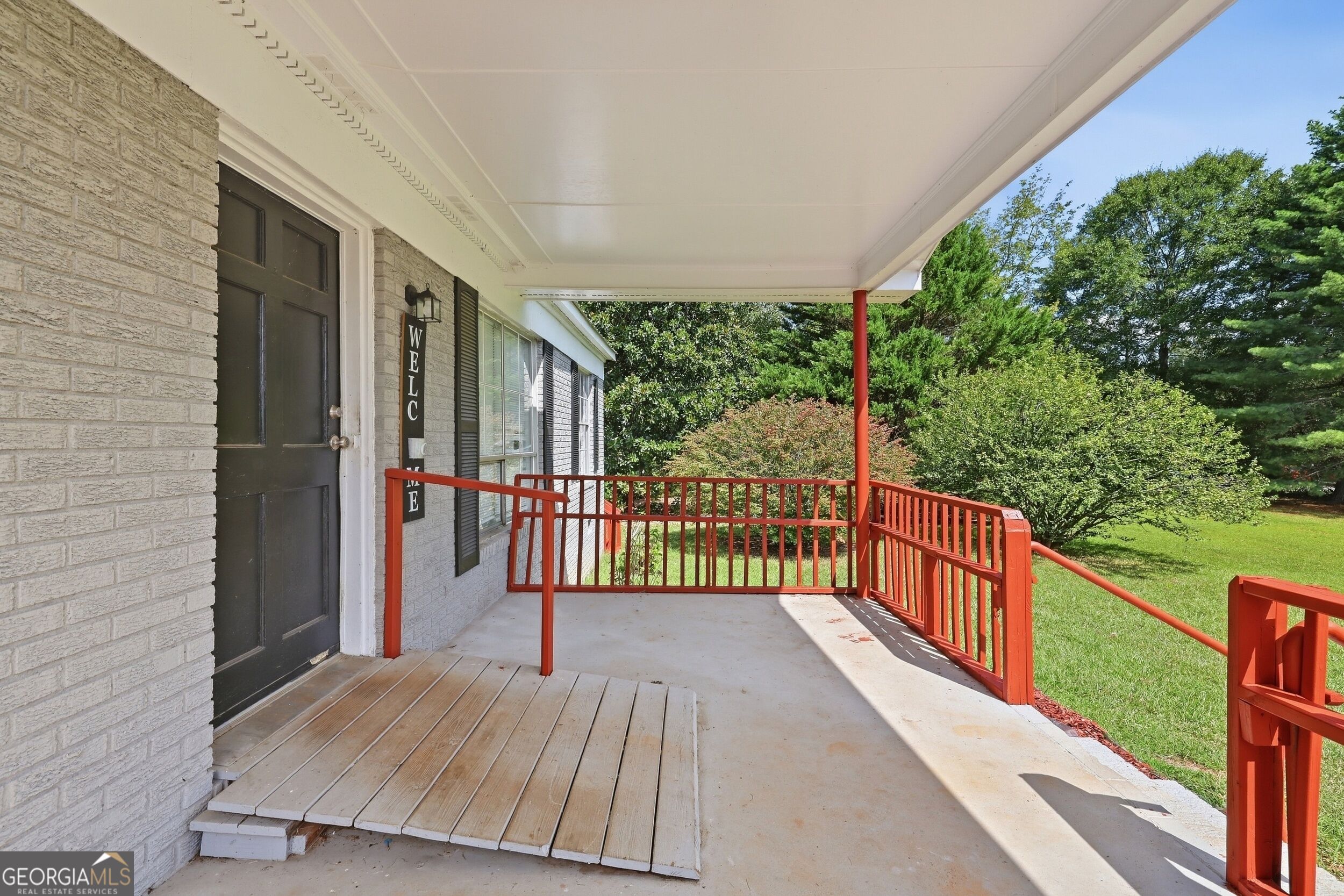 814 Brookdale Road