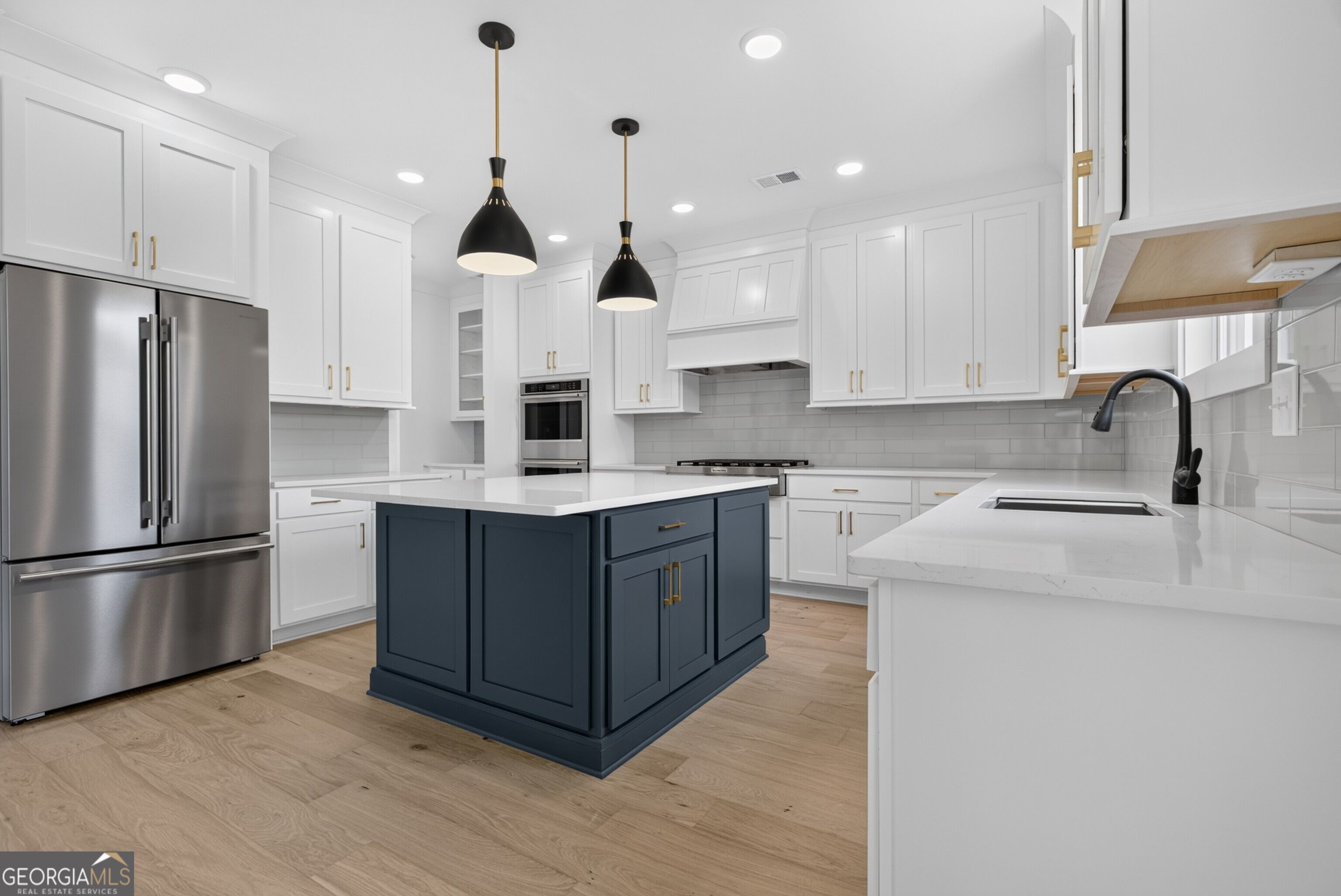 5591 Meadowstone Walk