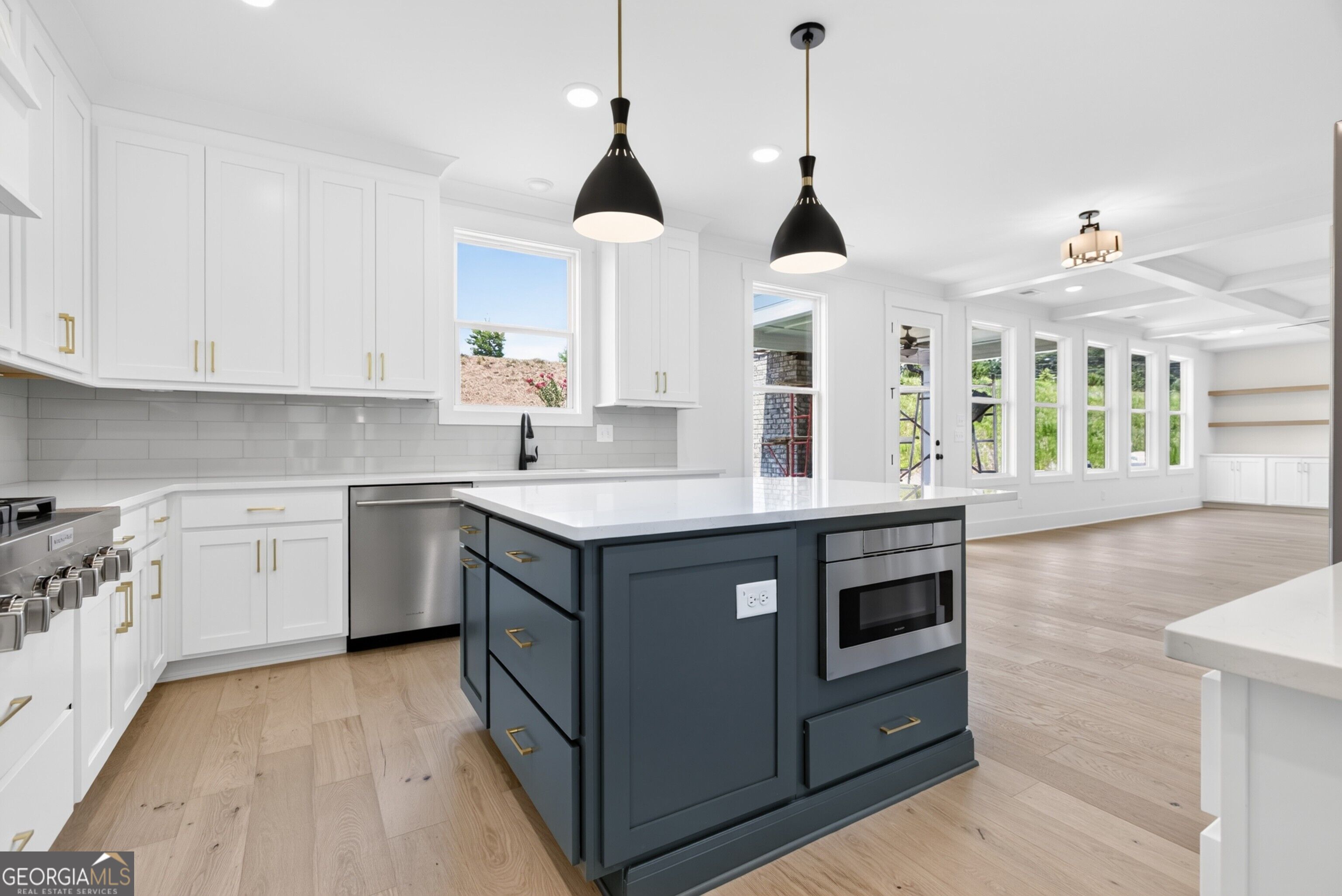 5591 Meadowstone Walk