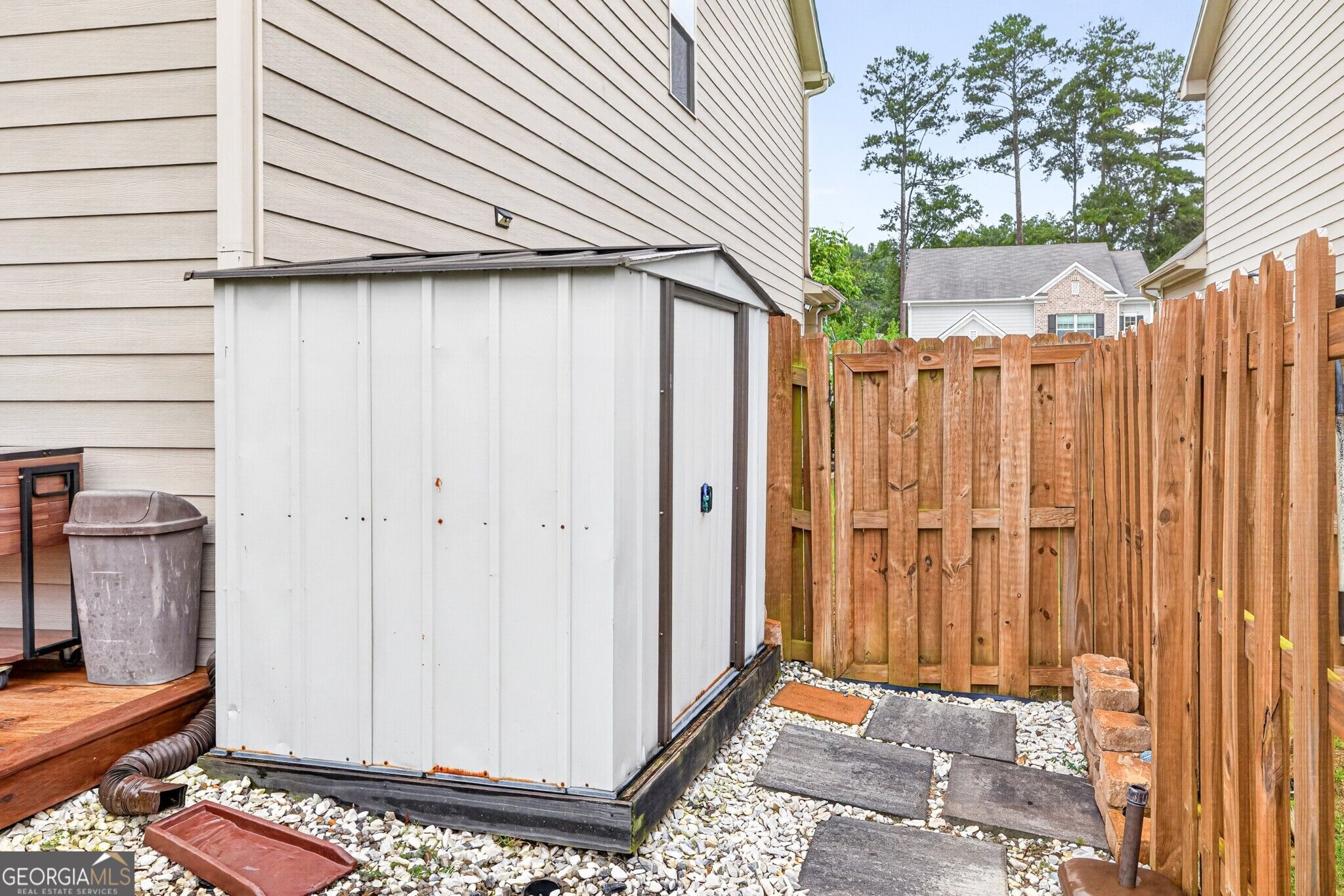 1908 Lakeview Bend Way