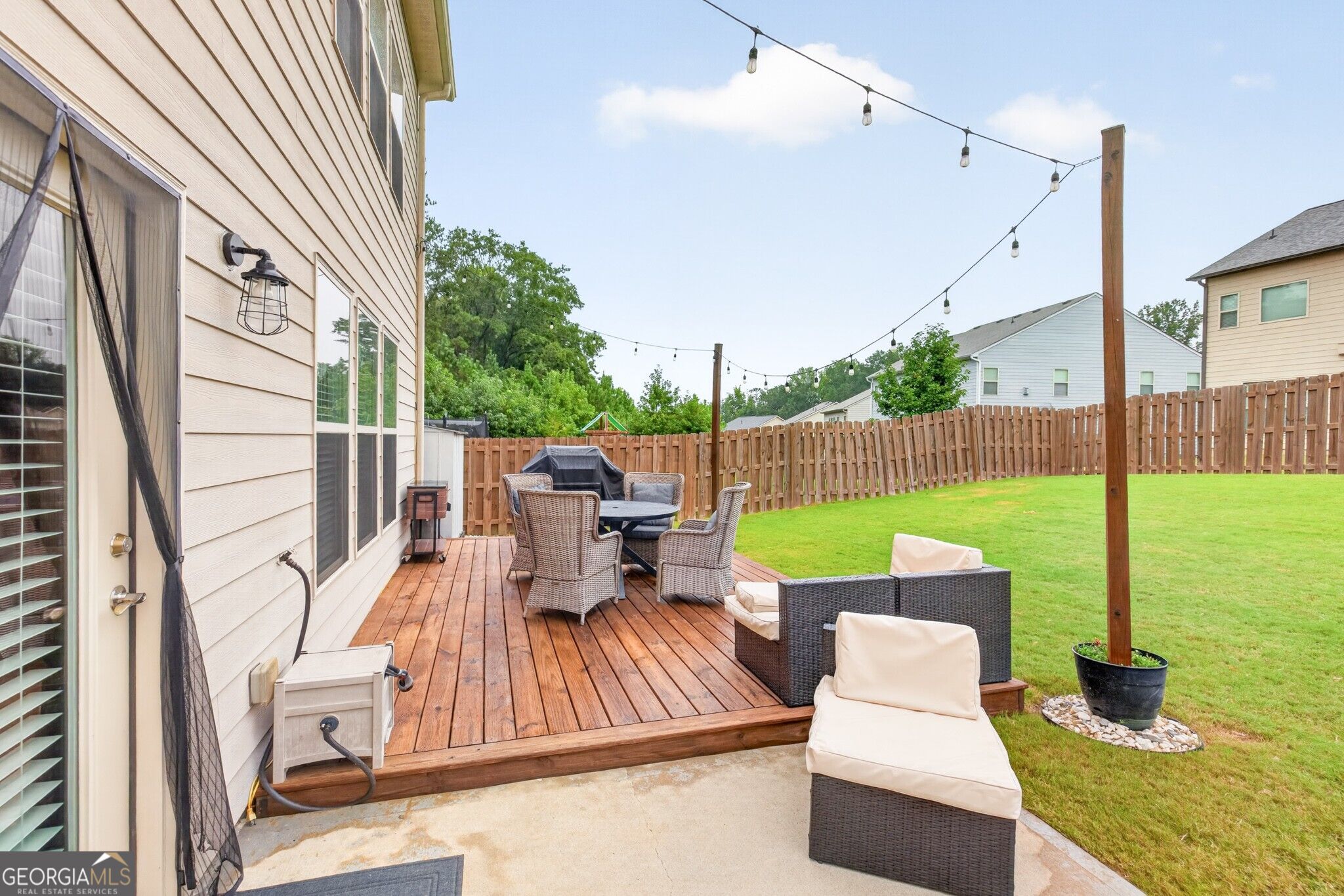 1908 Lakeview Bend Way