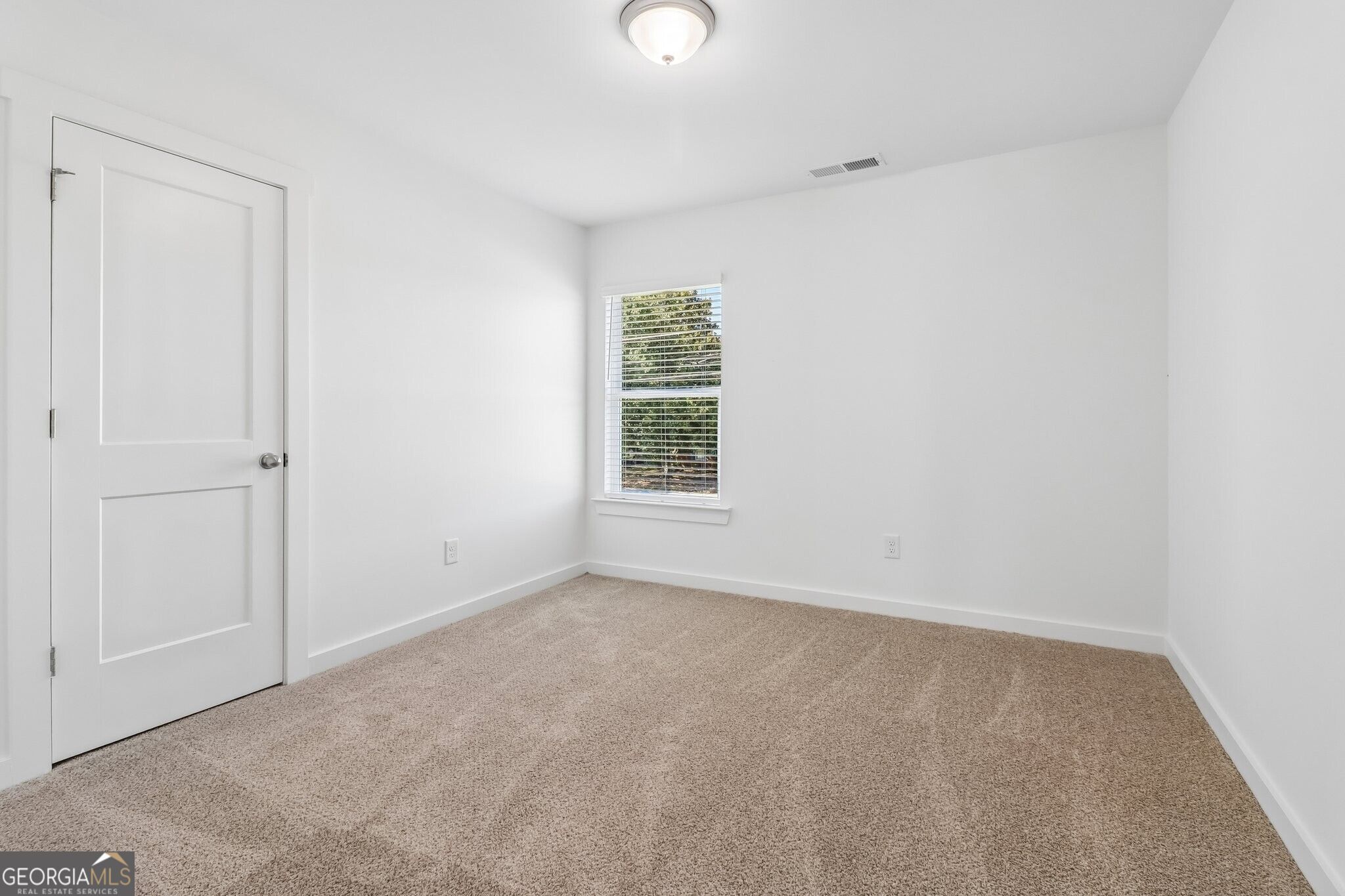 113 Royal Tern Lane