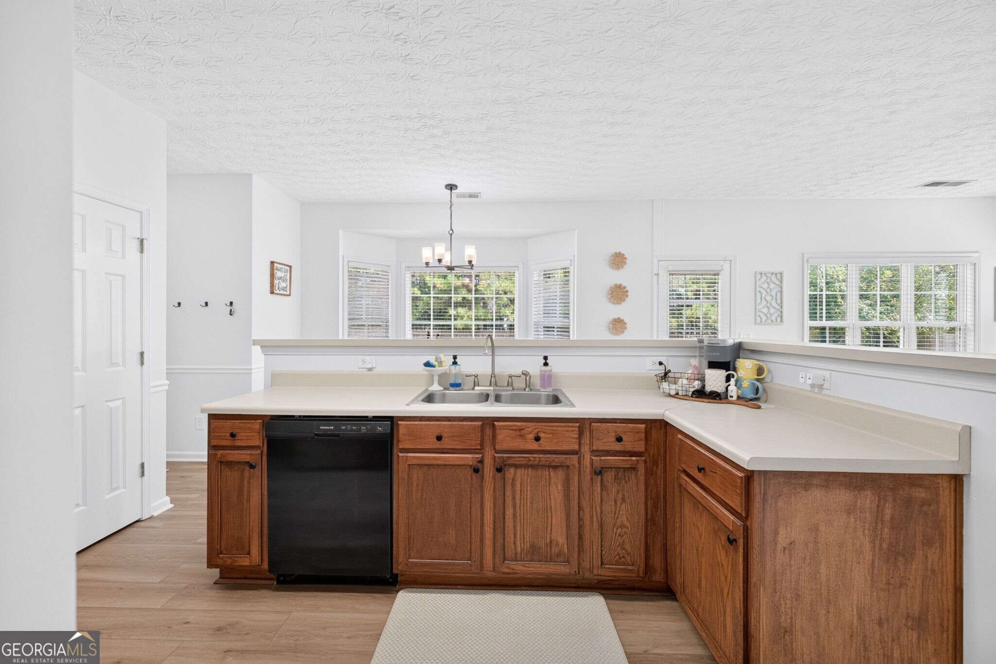 909 Milton Circle