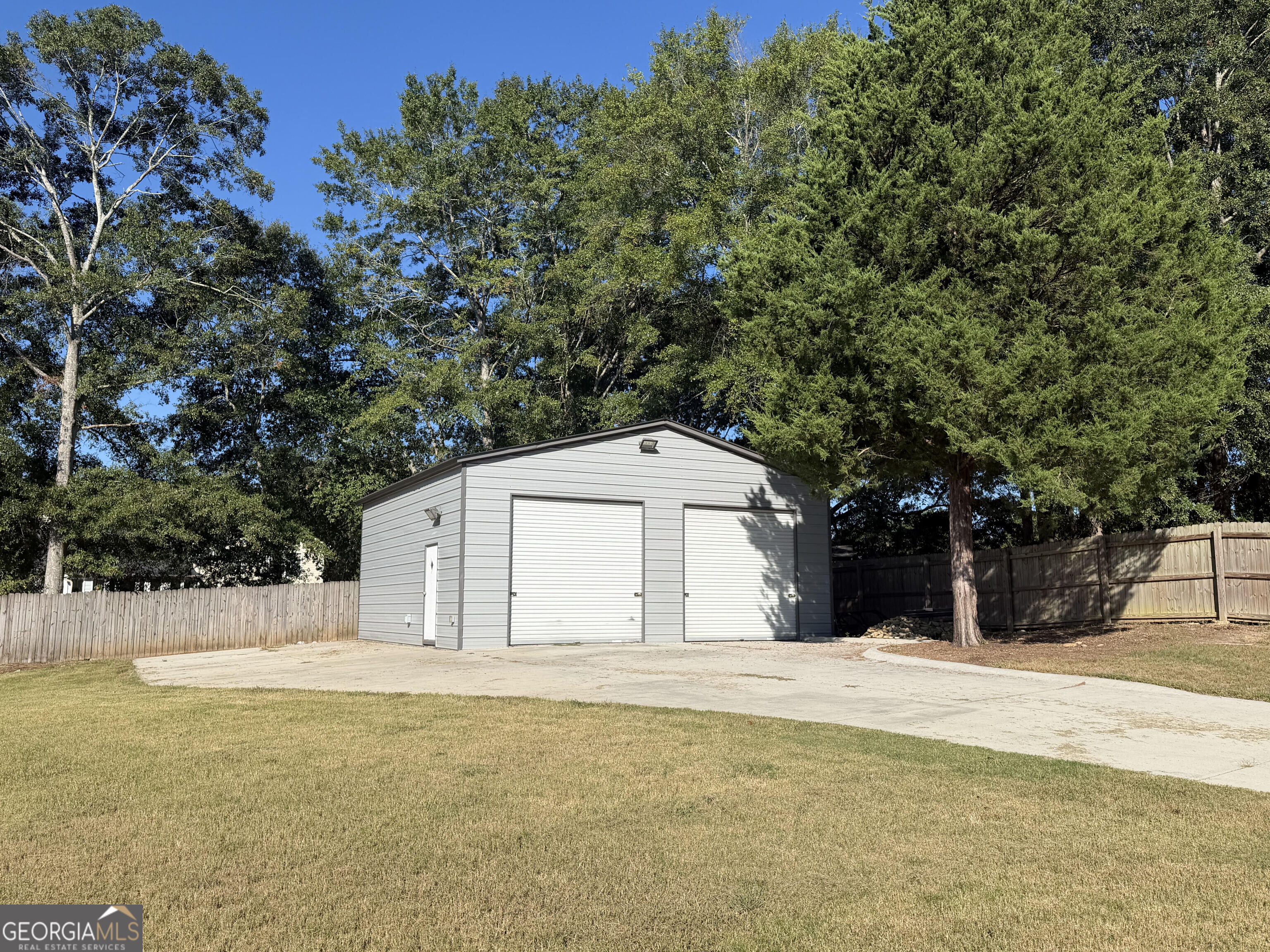 408 Wilshire Lane