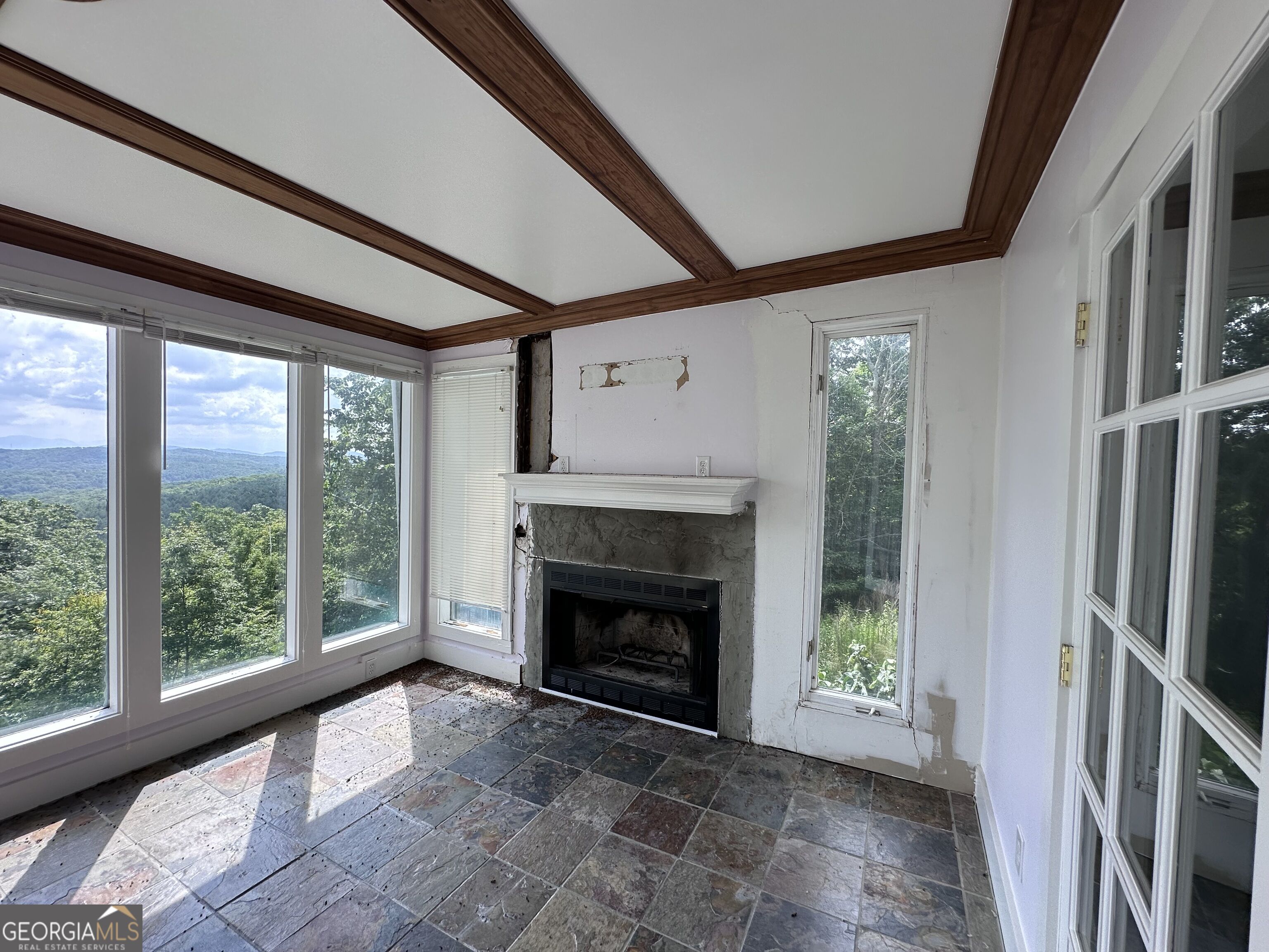 839 Enchanting Circle