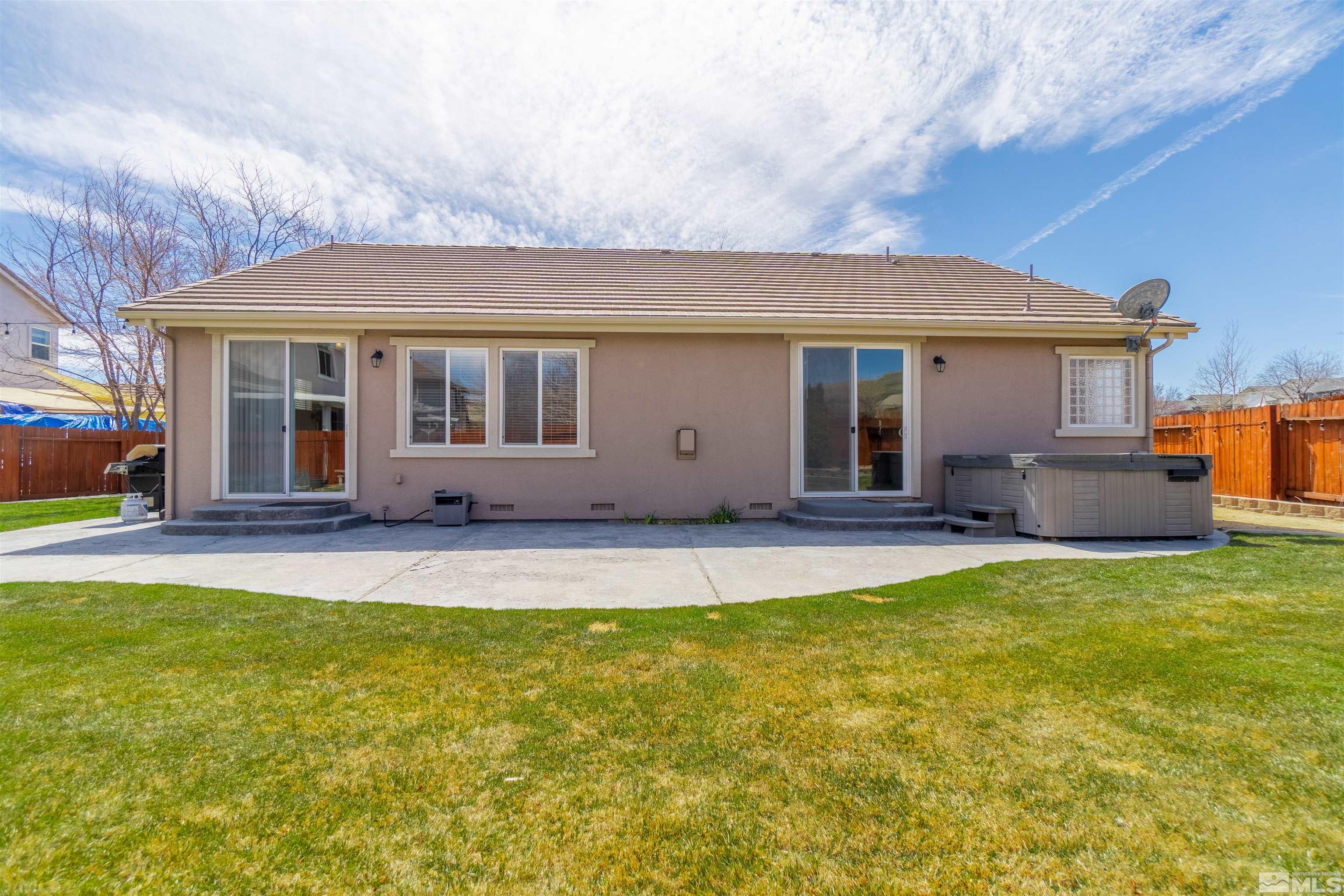 606 Junction Peak Court