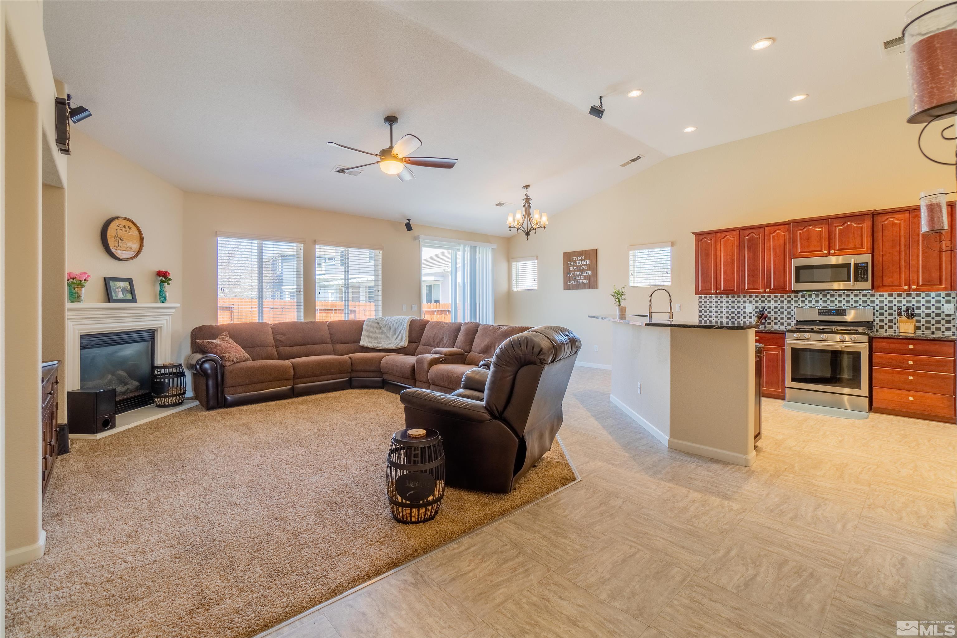606 Junction Peak Court