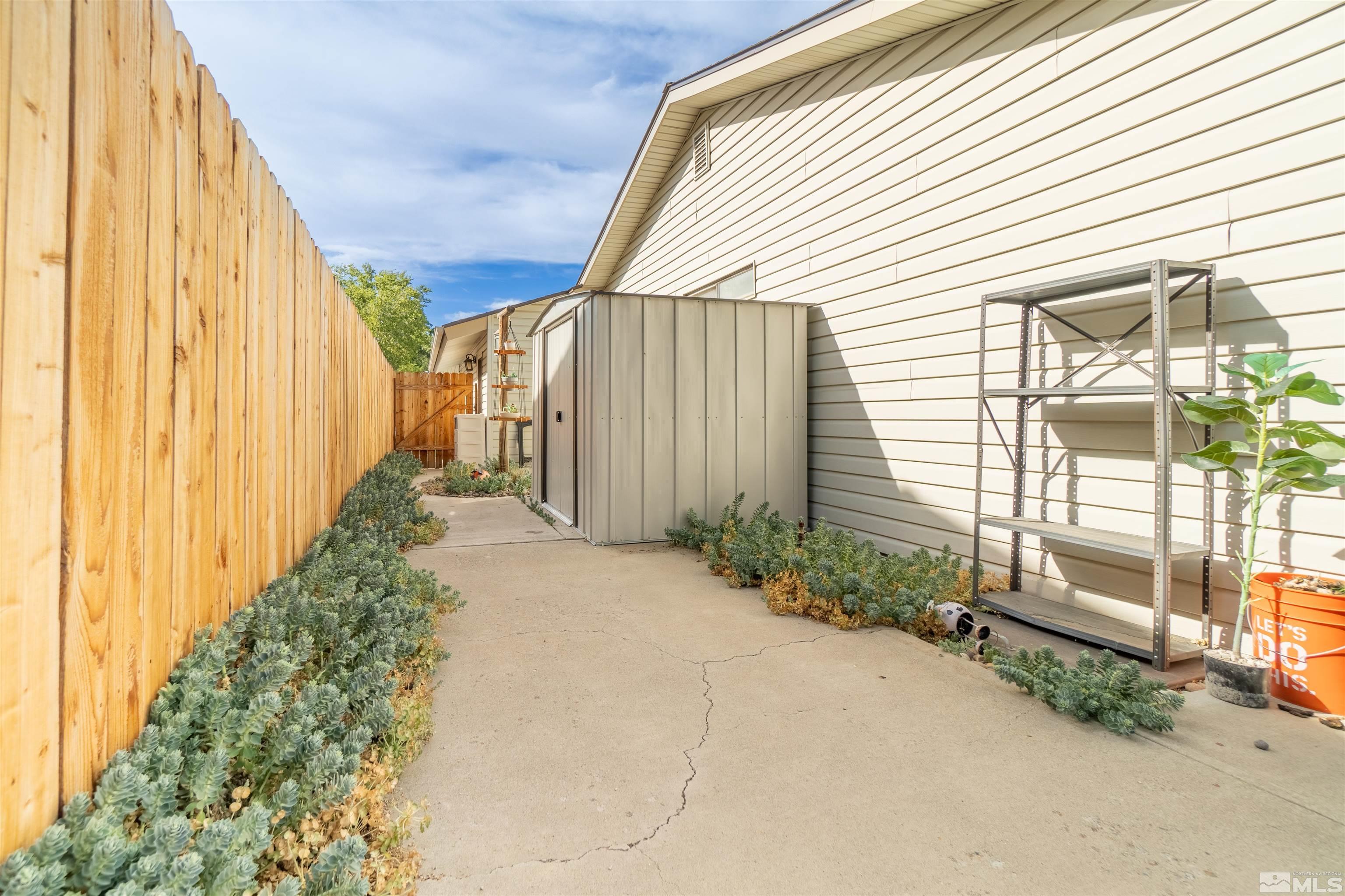 865 Glen Molly Drive