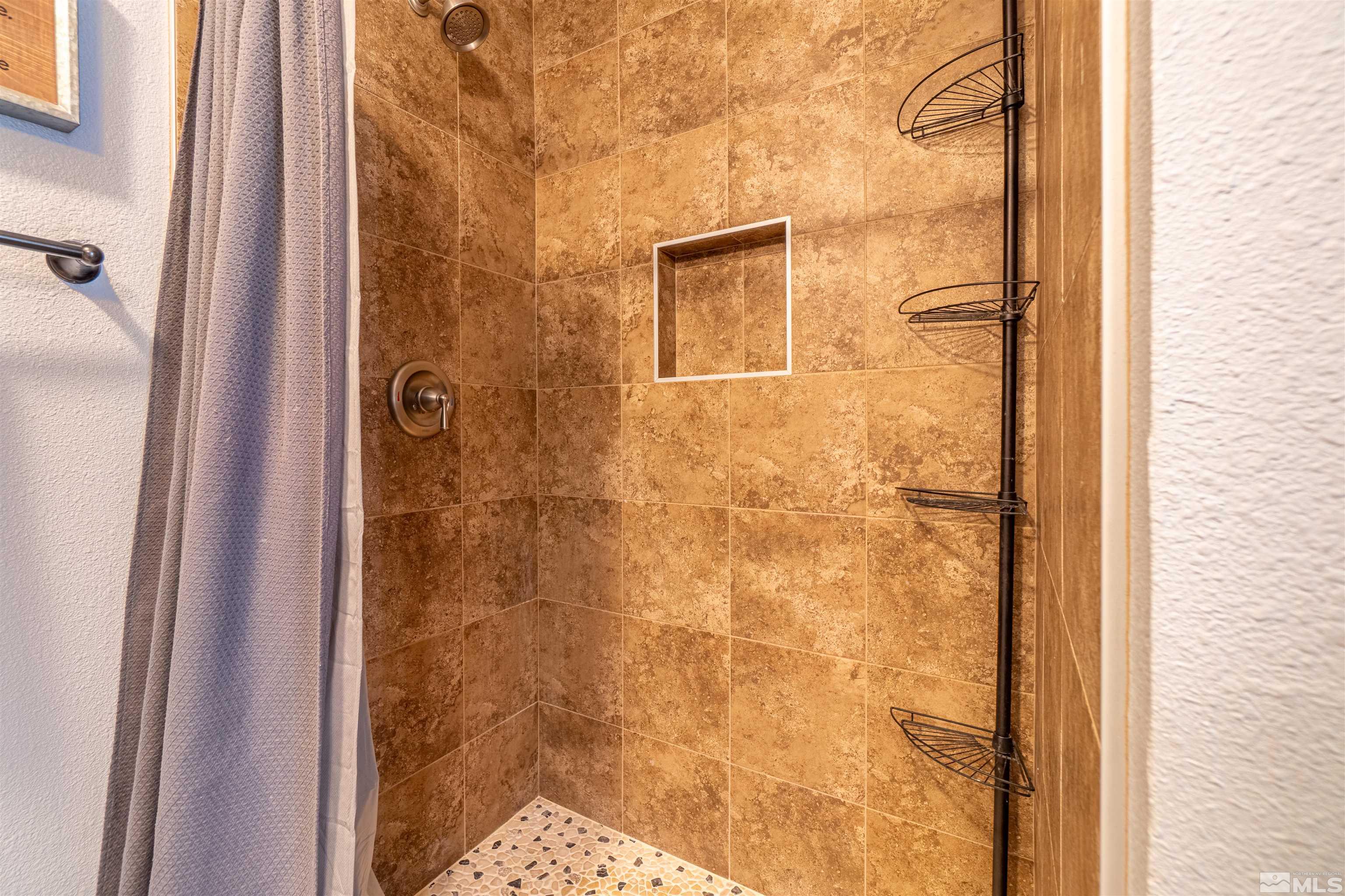 865 Glen Molly Drive