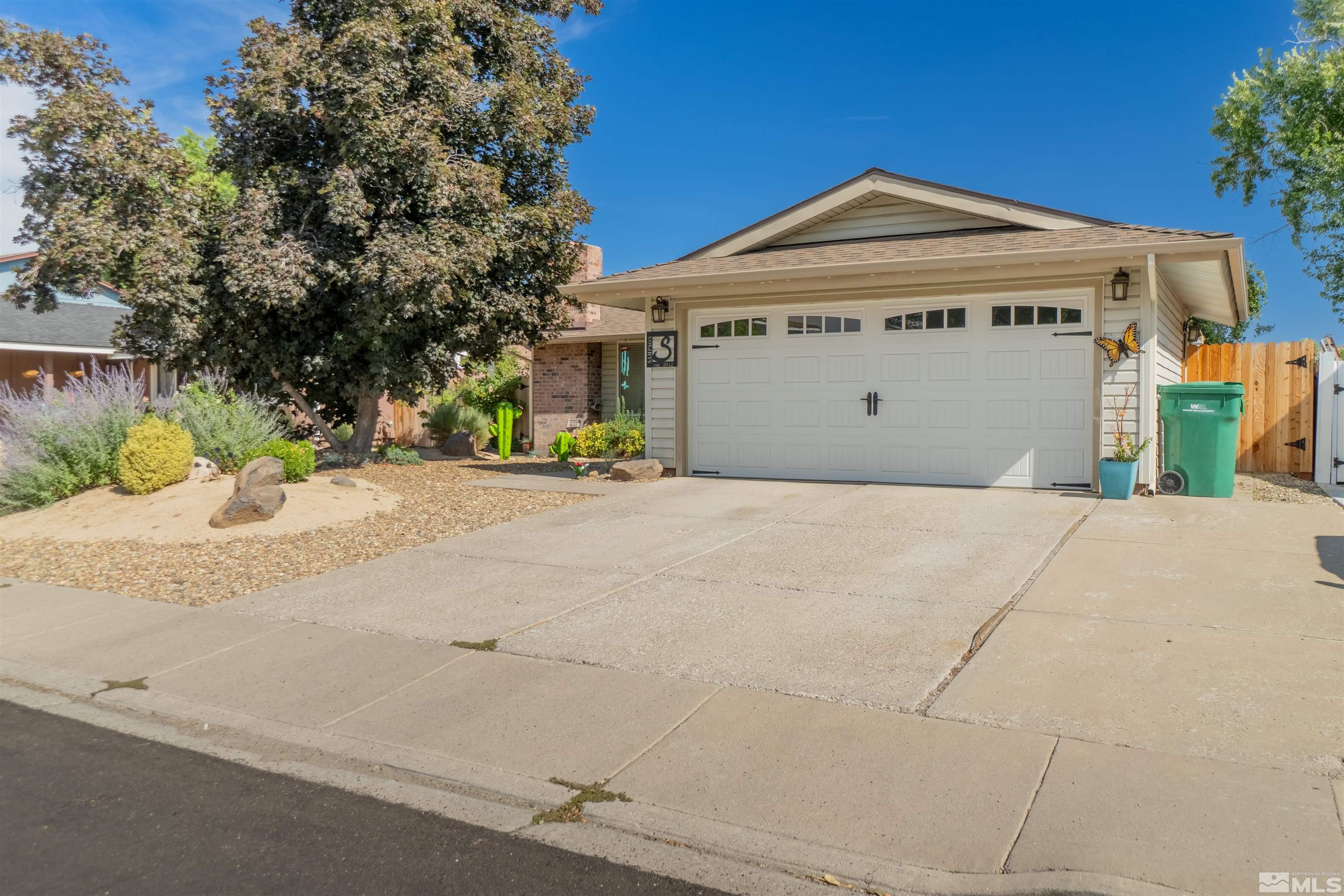 865 Glen Molly Drive