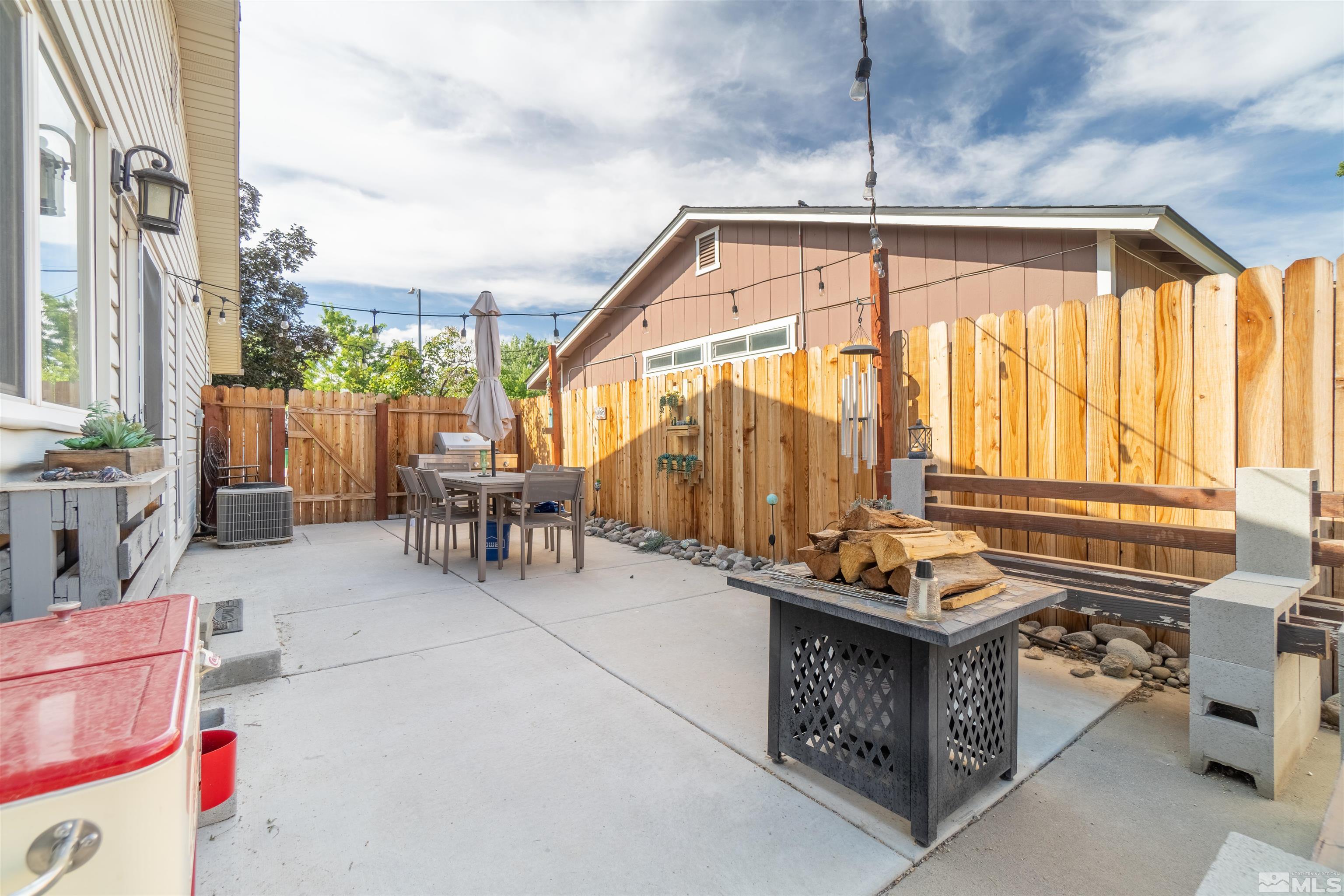 865 Glen Molly Drive